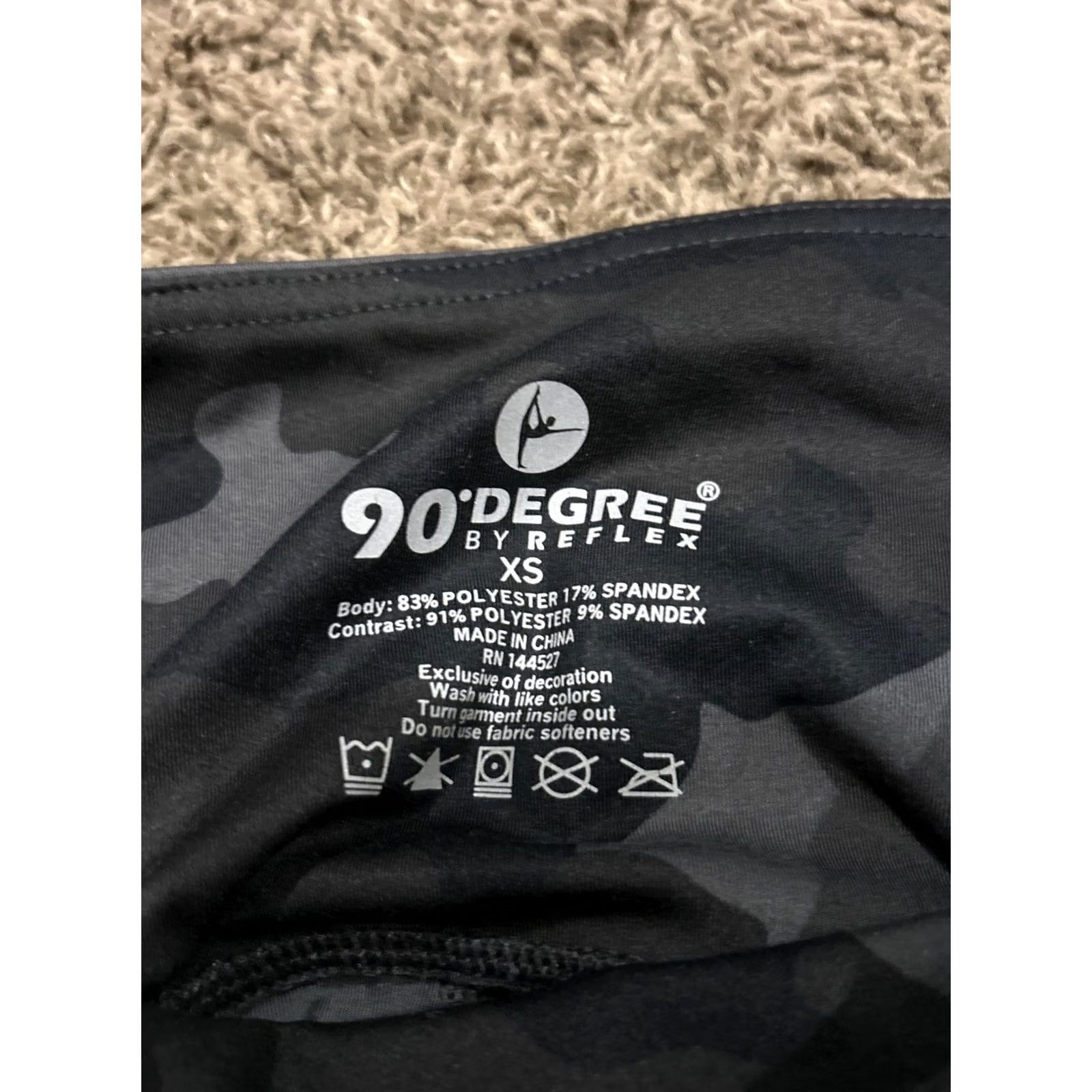Vintage 90 degree reflex leggings Womens XS Camo Polyester Blend A12 Size 26" / US 2 / IT 38 - 2 Thumbnail