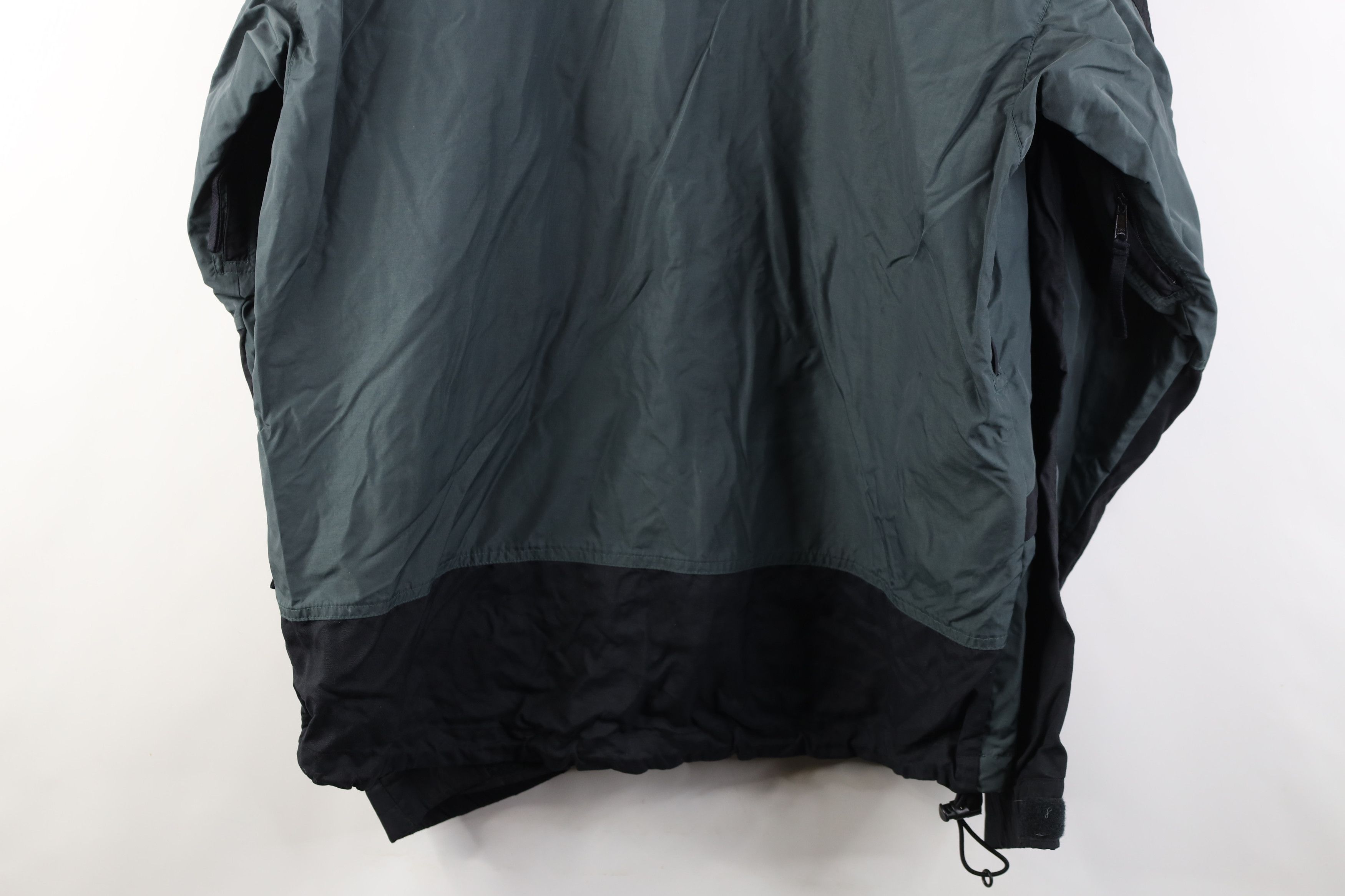 Mountain Hardwear Vintage Mountain Hardwear Packable Hooded Rain Jacket Size US L / EU 52-54 / 3 - 16 Thumbnail