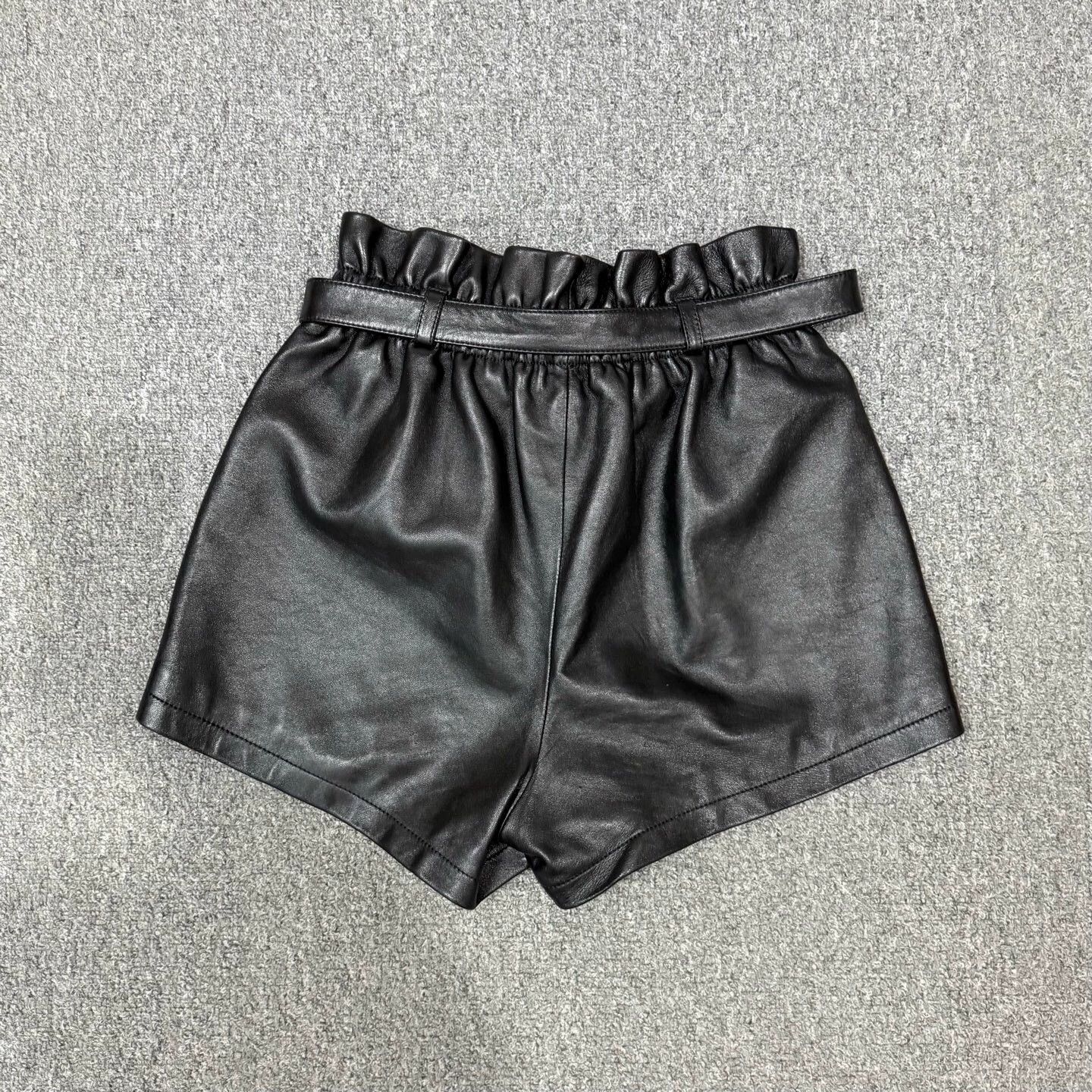 Saint Laurent Paris SLP black lambskin shorts 38 99 new Size 27" / US 4 / IT 40 - 2 Thumbnail