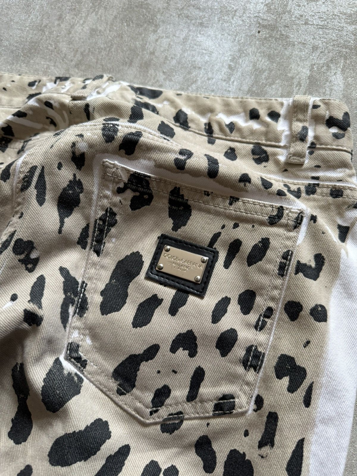 Dolce & Gabbana Dolce & Gabbana Leopard Print Jeans Size 42" / US 20 - 10 Thumbnail