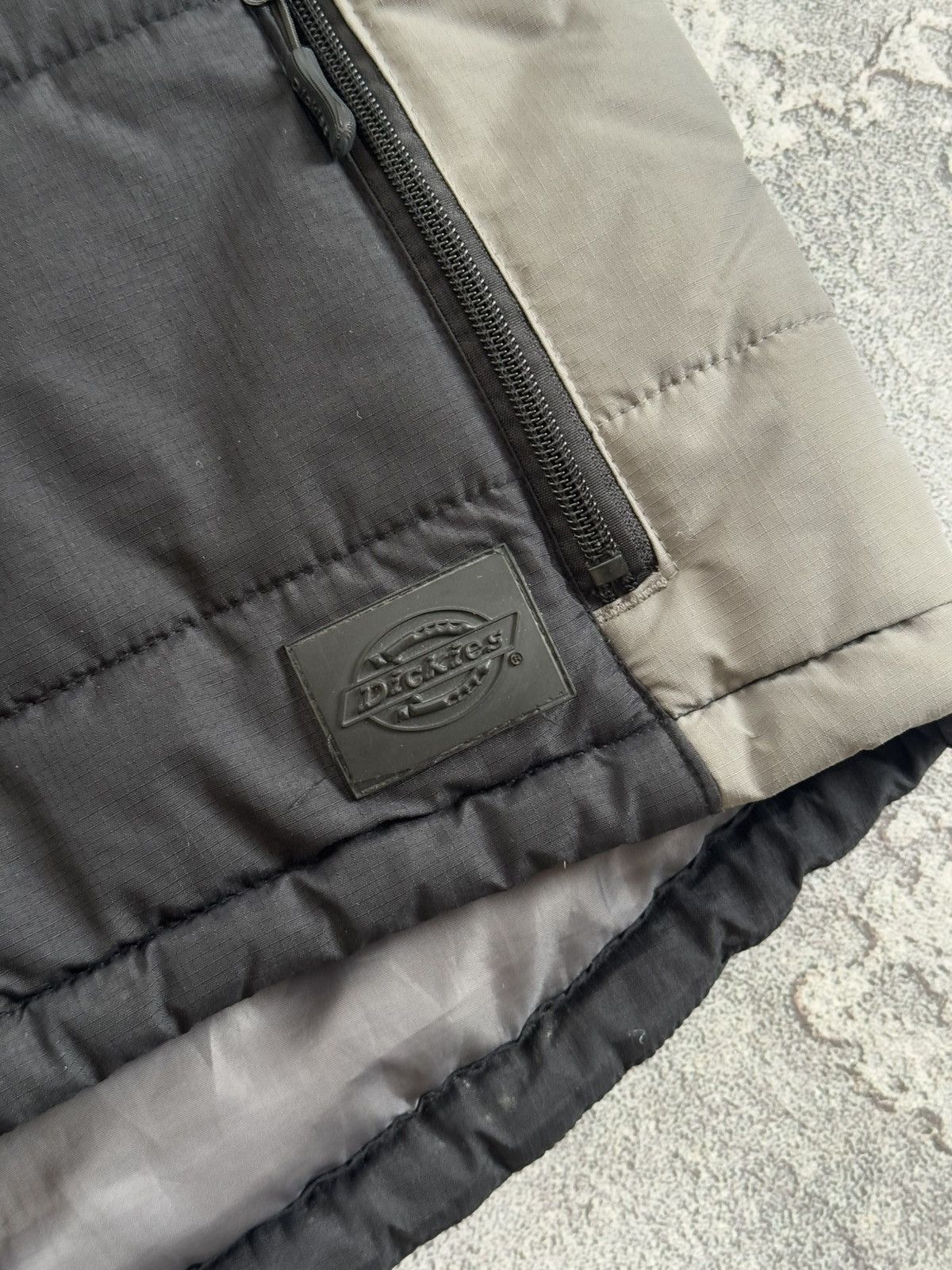 Dickies × Vintage Dickies M zip puffer quilted vest sleeveless jacket Size US M / EU 48-50 / 2 - 10 Thumbnail