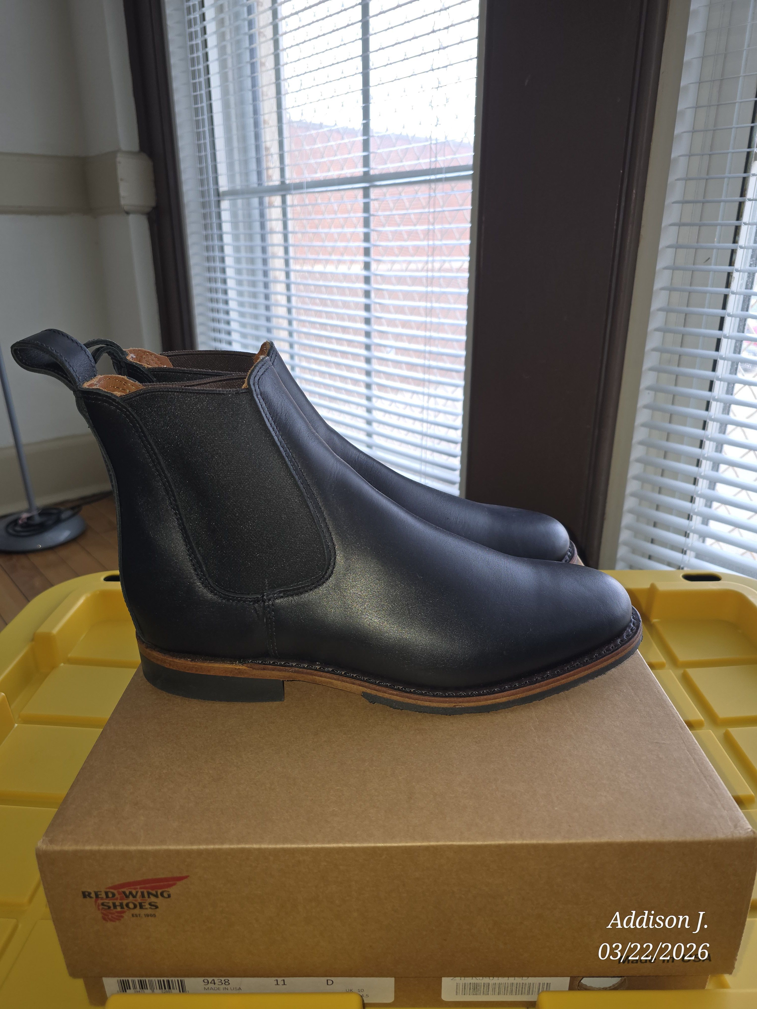 Red Wing 9438 Williston Chelsea Size US 11 / EU 44 - 2 Thumbnail