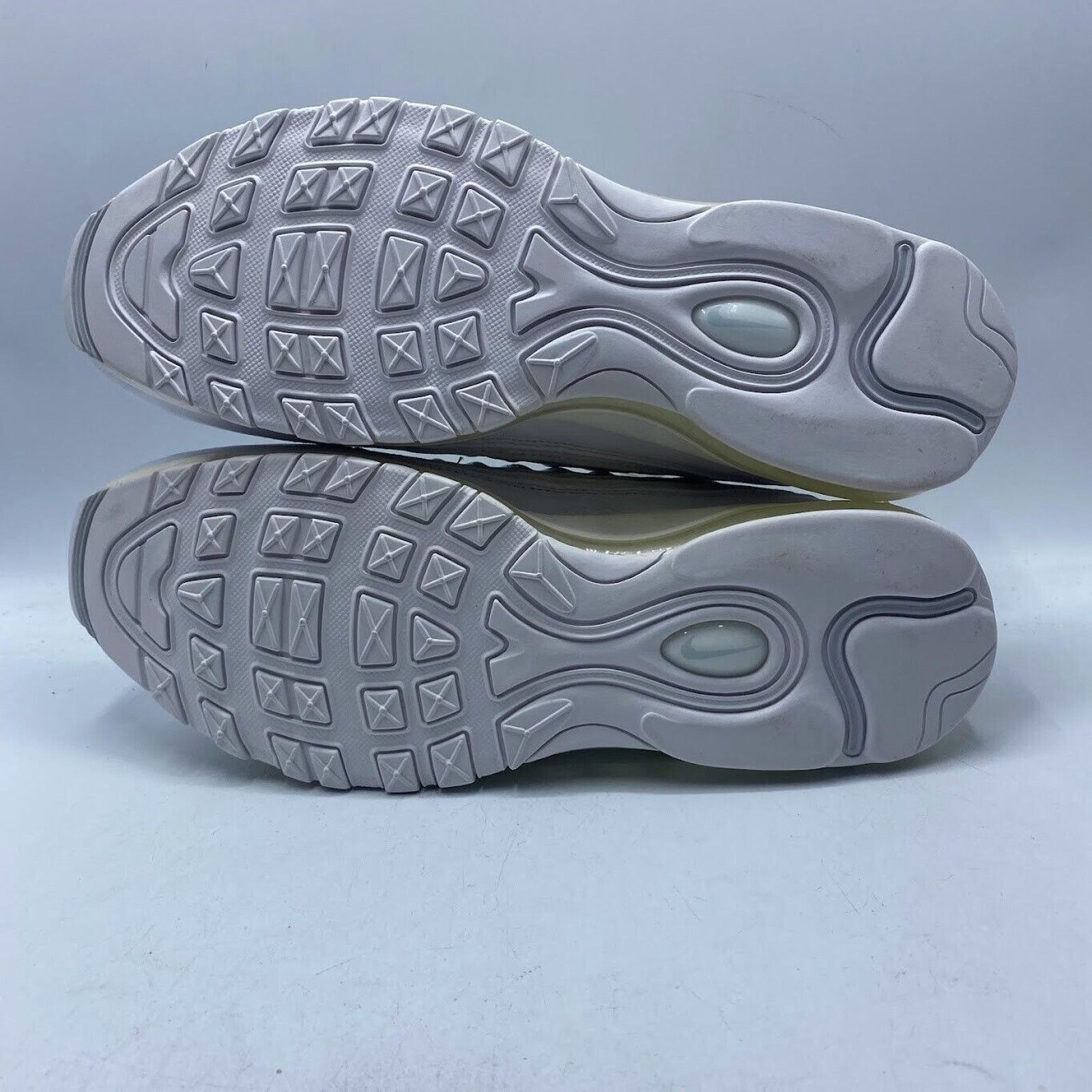 Nike Nike Air Max 98 White Men's Size 11.5 640744 106 Brand NEW Size US 11.5 / EU 44-45 - 7 Thumbnail