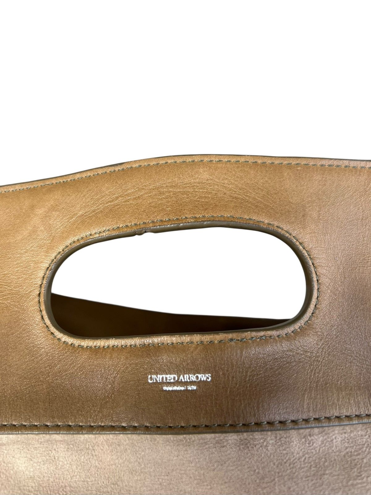 United Arrows Vintage United Arrows Japan Patina Leather Bag Size ONE SIZE - 22 Thumbnail