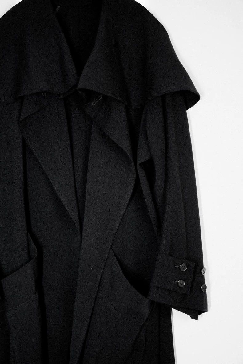 Yohji Yamamoto Yohji Yamamoto 70-80s archive deconstructed witch Cape tren Size ONE SIZE - 5 Thumbnail