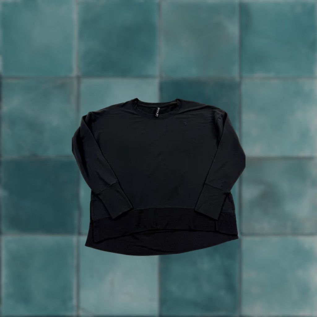 Athleta Athleta Sweater Womens Medium Black Pullover Long Sleeve Lightweight Modal Blend Top Size M / US 6-8 / IT 42-44 - 1 Thumbnail