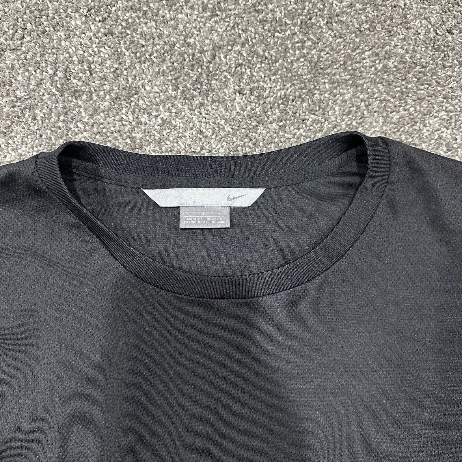 Nike Y2K Nike Shirt Mens XL Short Sleeve Mini Swoosh Check Logo Size US XL / EU 56 / 4 - 14 Thumbnail