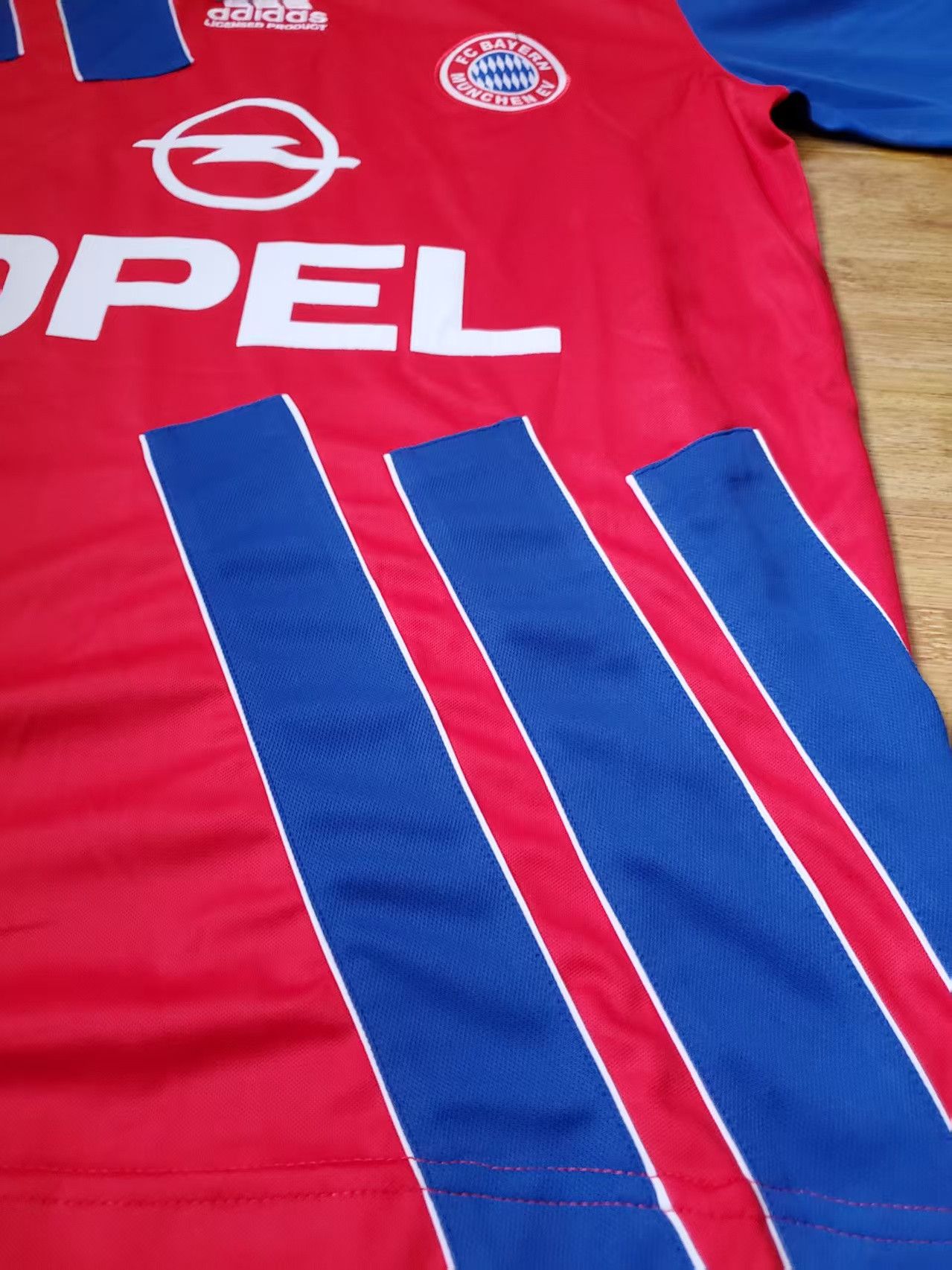 Other 93 94 Bayern München #10 Matthäus Jersey Size US M / EU 48-50 / 2 - 3 Thumbnail