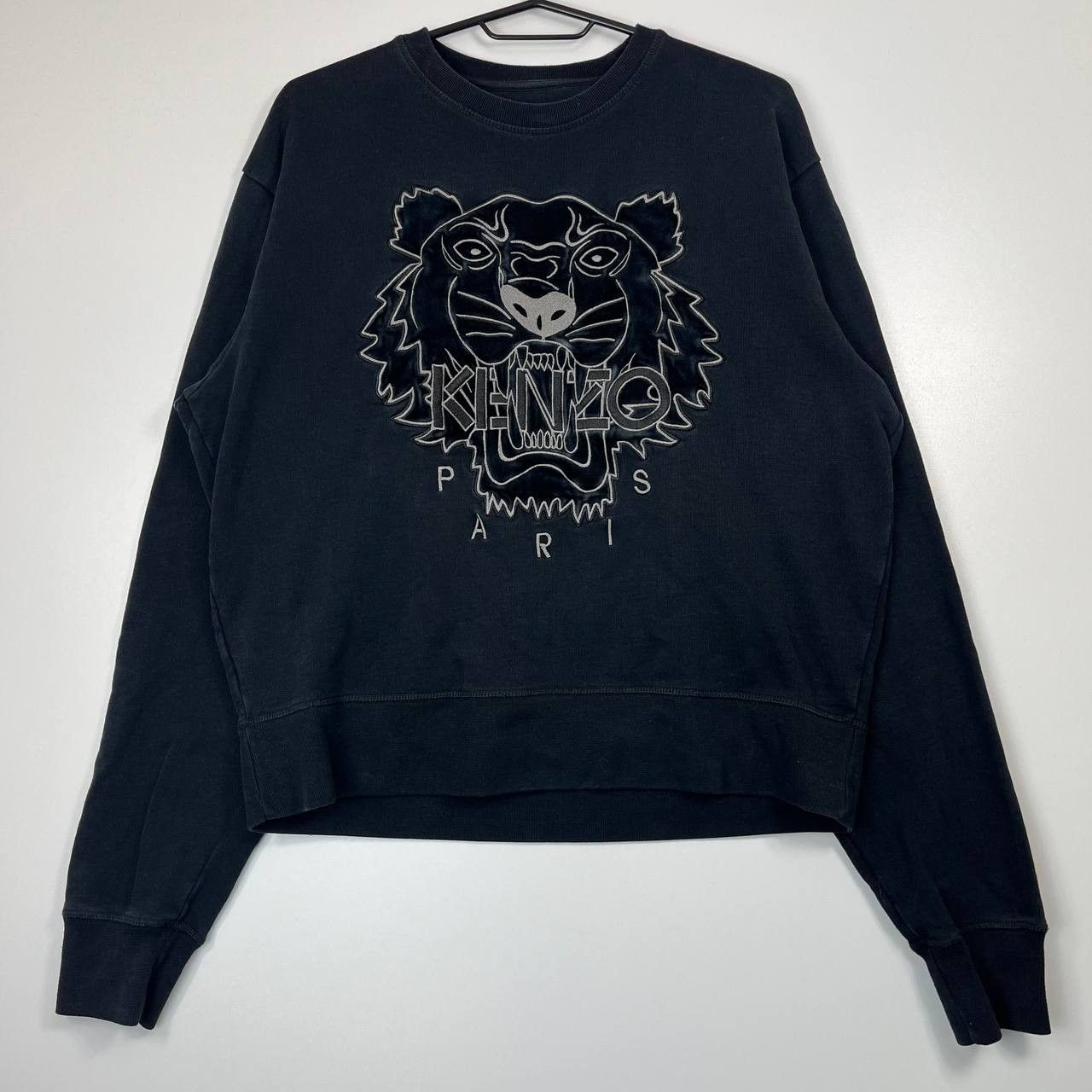 Kenzo Kenzo Paris Tiger Embroidered Sweatshirt Black Crewneck S Size US S / EU 44-46 / 1 - 1 Thumbnail
