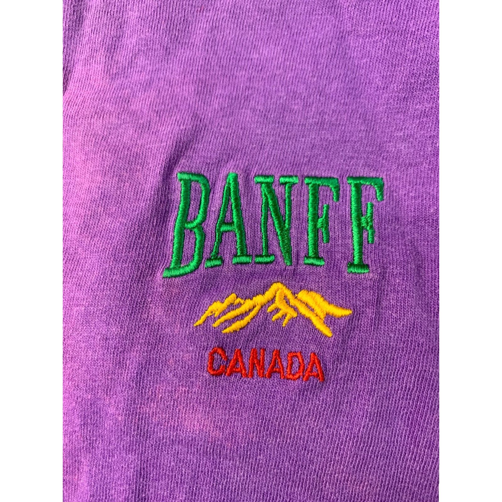 Fruit Of The Loom BANFF CANADA BANFF Canada VTG 80'S SHIRT JERSEY FRUIT OF THE LOOM SIZE M Violet Mens Shirt 80s Banff Canada Vintage Shirt Size US M / EU 48-50 / 2 - 3 Thumbnail