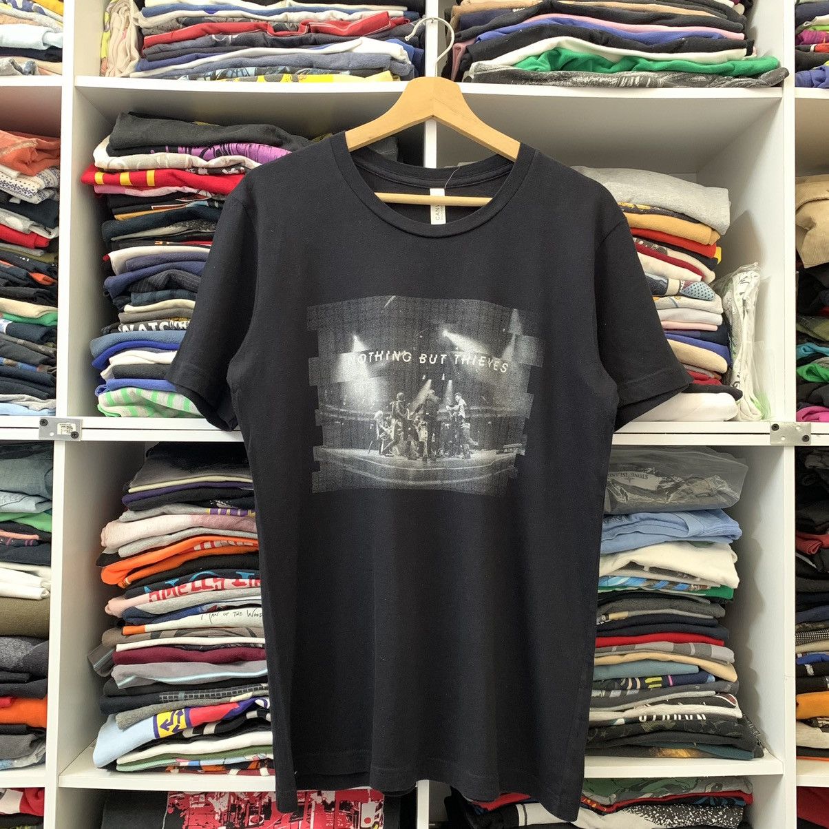 Band Tees NOTHING BUT THIEVES BAND TEE Size US M / EU 48-50 / 2 - 1 Thumbnail