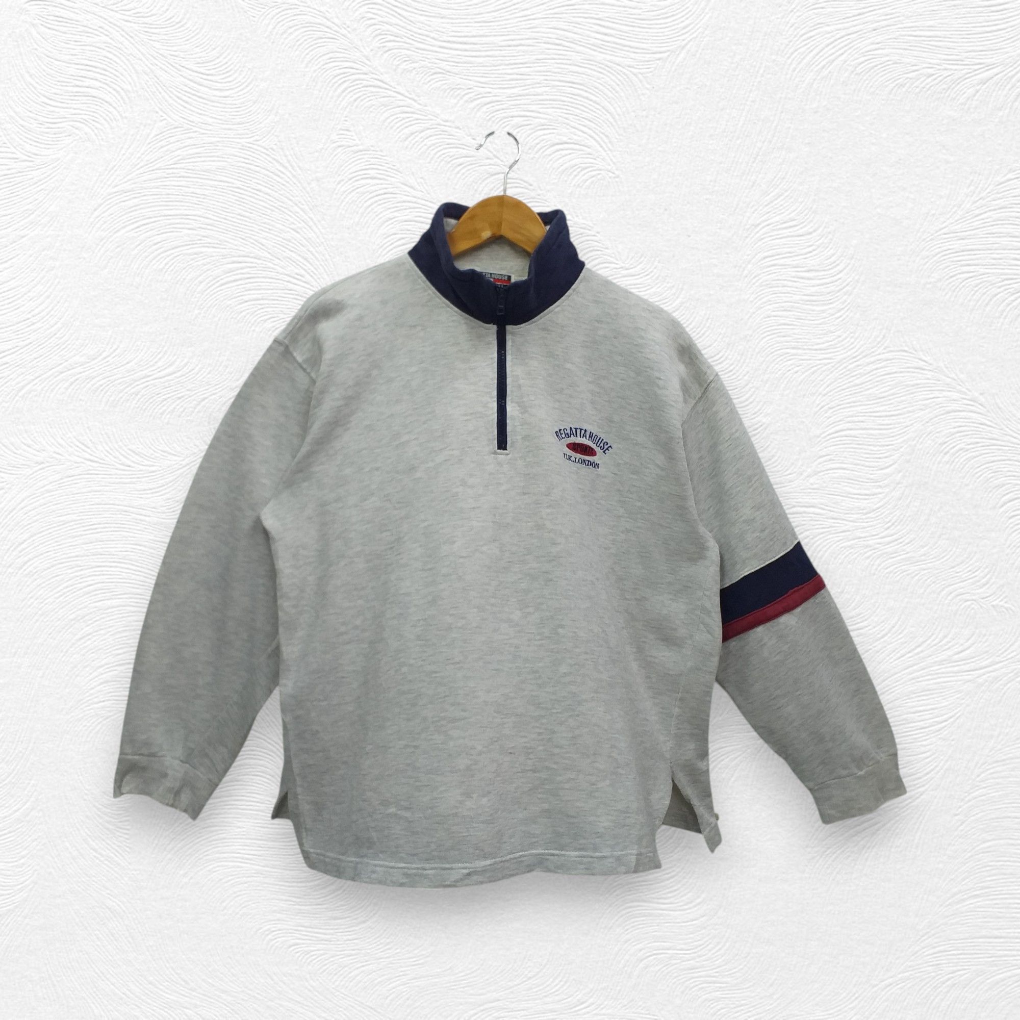 Japanese Brand Vintage Regatta House Outdoor U.K London Sweatshirt -SW020 Size US M / EU 48-50 / 2 - 1 Thumbnail