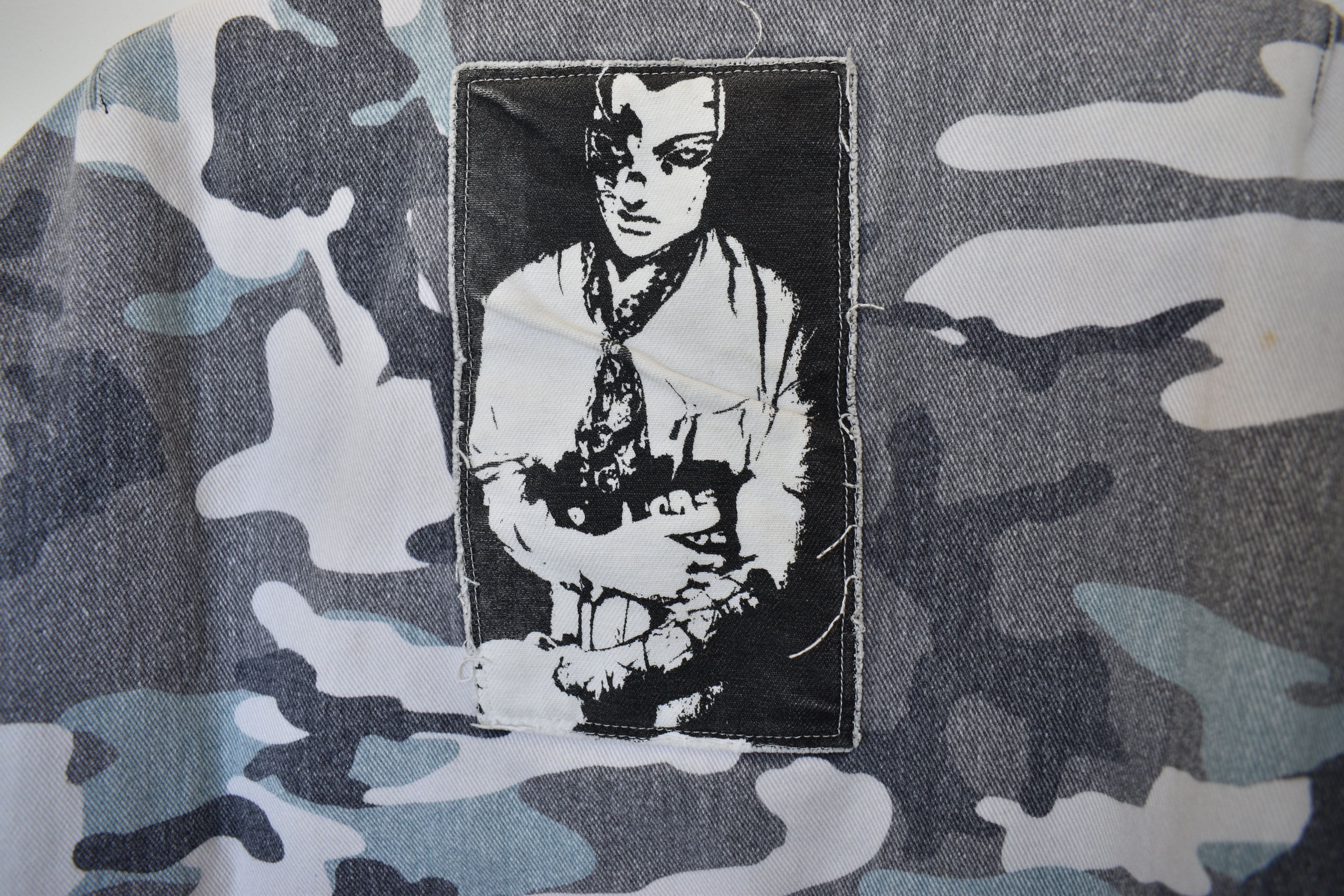 Rough Simmons OG 2019 Ora! Ora! Ora! riot bomber arctic camo jojos bizzare Size US L / EU 52-54 / 3 - 3 Thumbnail
