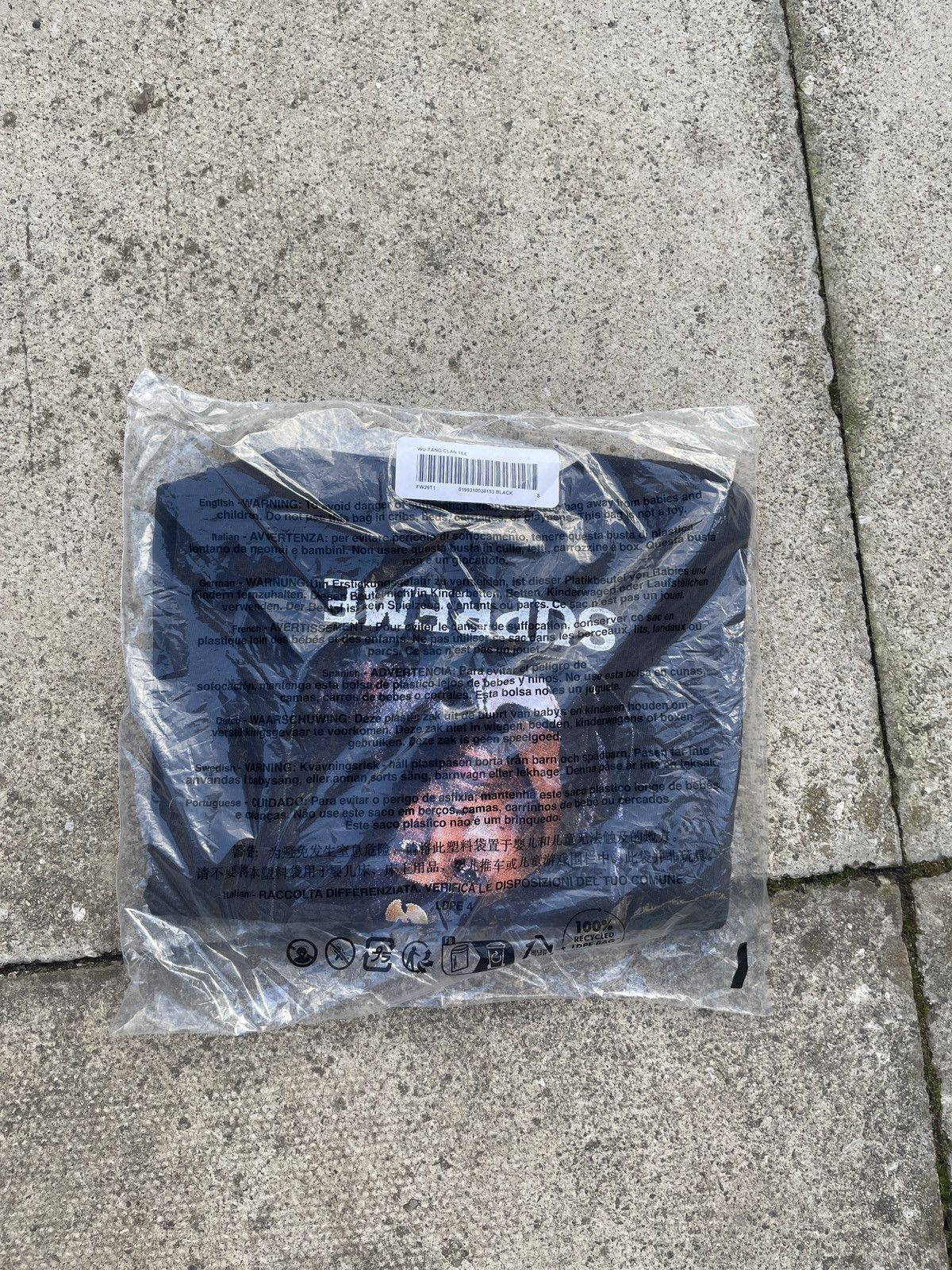 Supreme supreme wu-tang new t-shirt Size US S / EU 44-46 / 1 - 1 Thumbnail
