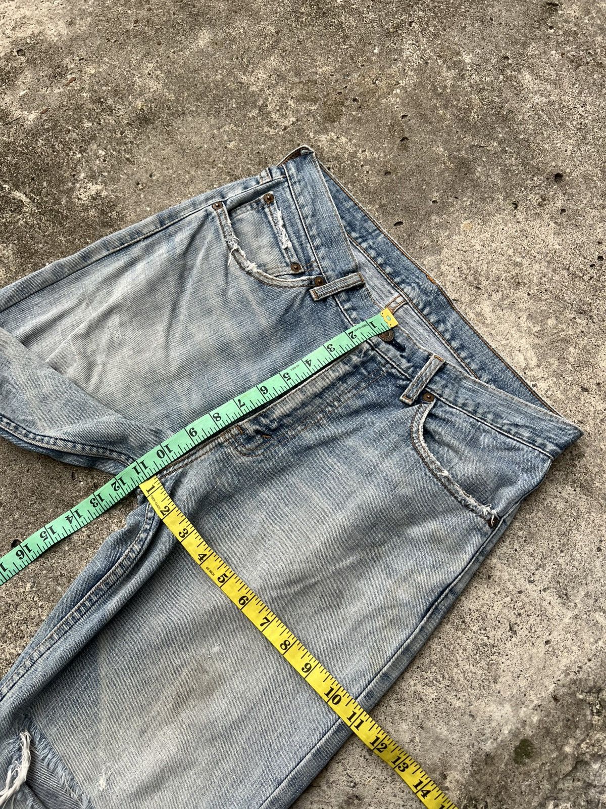 Levi's Vintage Levis 533 Distressed Light Wash Jean Size US 32 / EU 48 - 4 Thumbnail