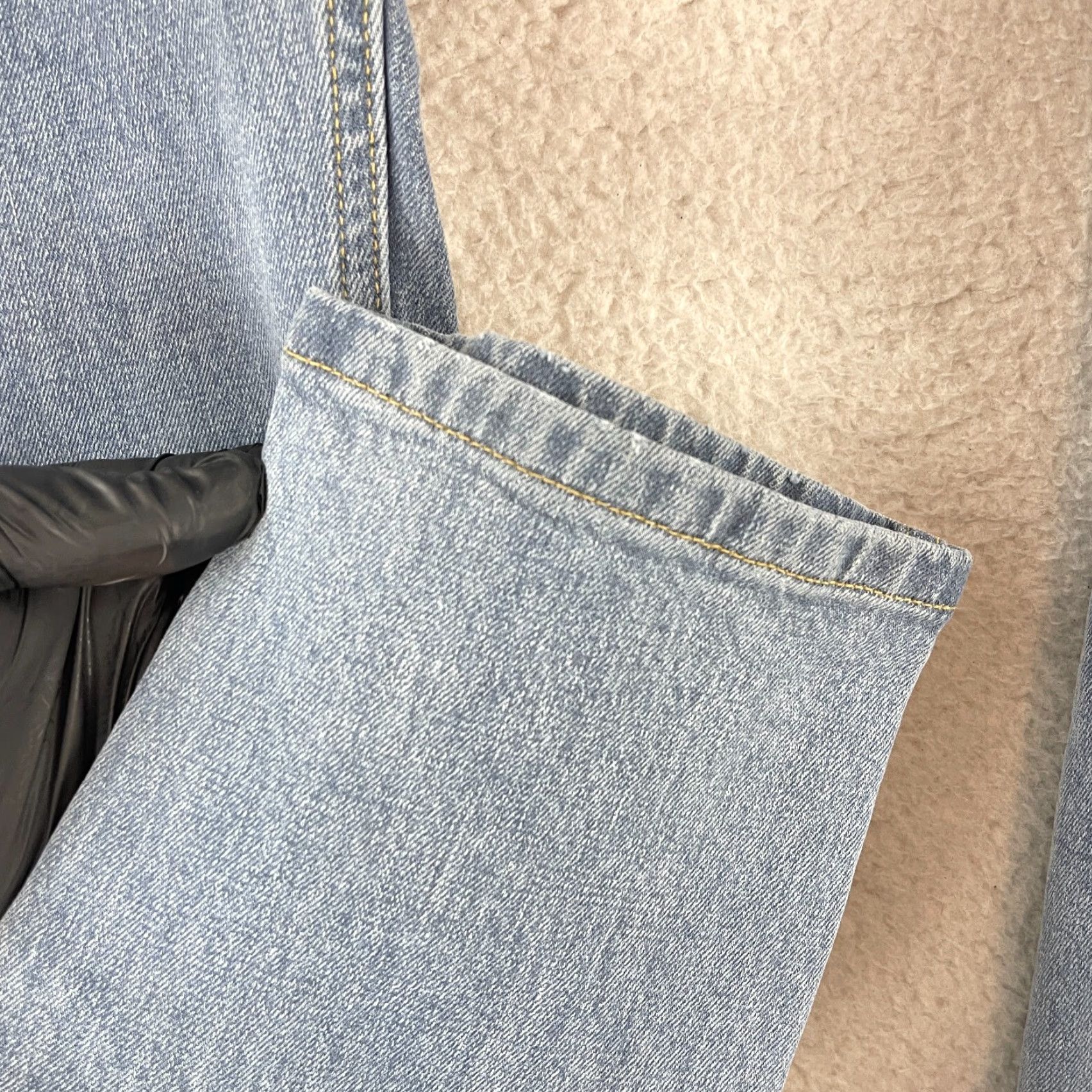 Everlane Everlane The Original Cheeky Jean Womens Crop Jeans 28 Blue Regular Size 28 Cotton Denim 90s School Modern Fit Womens Size 28" / US 6 / IT 42 - 7 Thumbnail