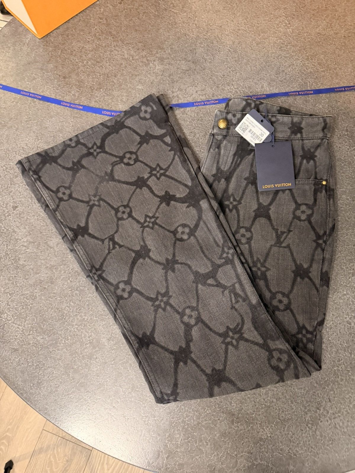 Louis Vuitton LV Monogram Fishnet Flared Denim Pants Size US 30 / EU 46 - 6 Thumbnail