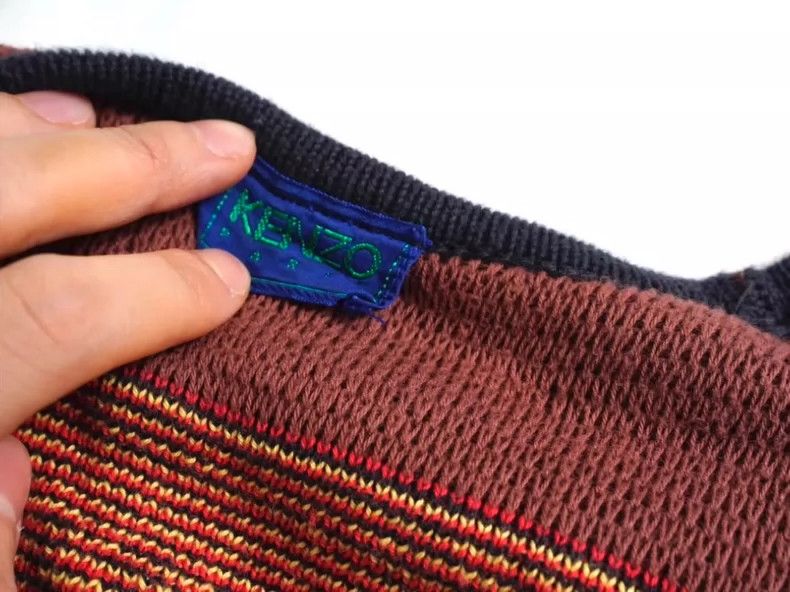 Kenzo KENZO Go out in style with this fun patchwork knit sweater Size M / US 6-8 / IT 42-44 - 9 Thumbnail