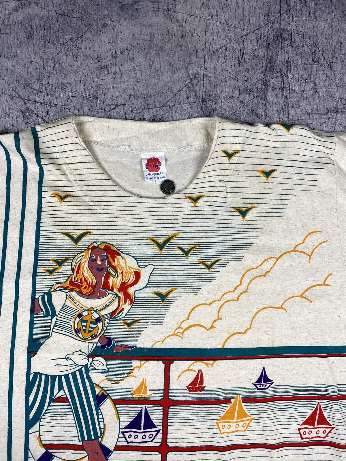 Vintage Vintage ART Crazy Tee T Shirt Size L Size US L / EU 52-54 / 3 - 5 Thumbnail