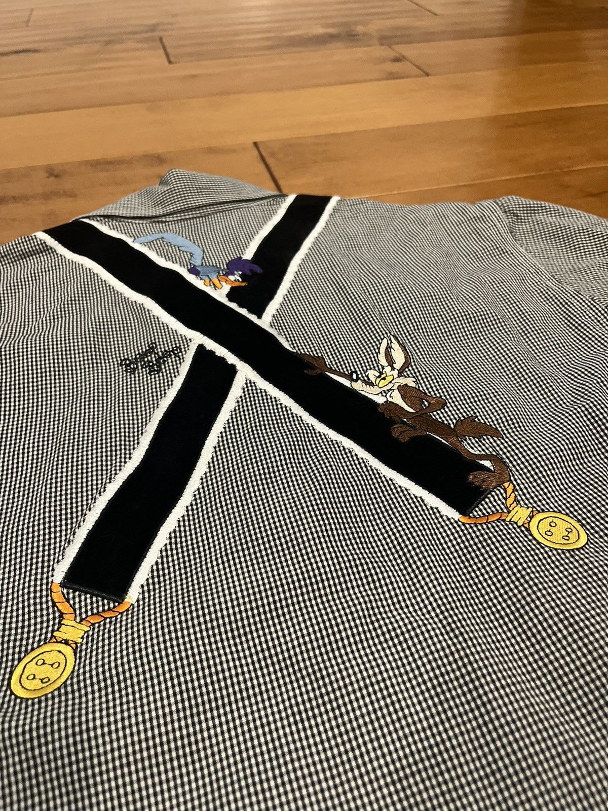 Vintage × Warner Bros Warner Bros Disney Looney Tunes Vintage 90s Button Up Shirt Size S / US 4 / IT 40 - 4 Thumbnail