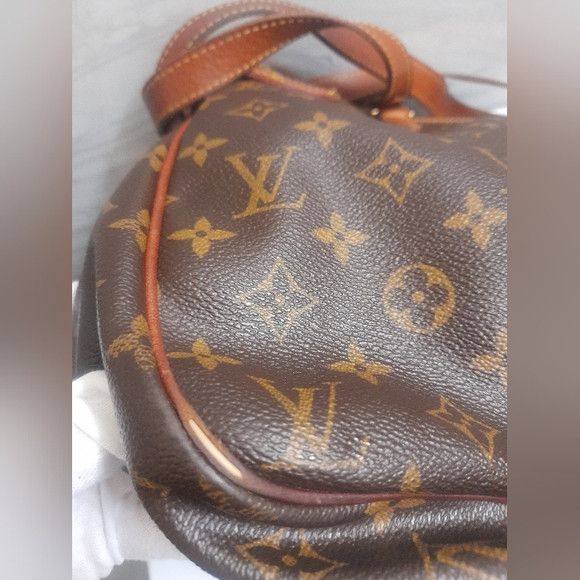Louis Vuitton Louis Vuitton Monogram Batignolles Horizontal Shoulder Bag Size ONE SIZE - 6 Thumbnail