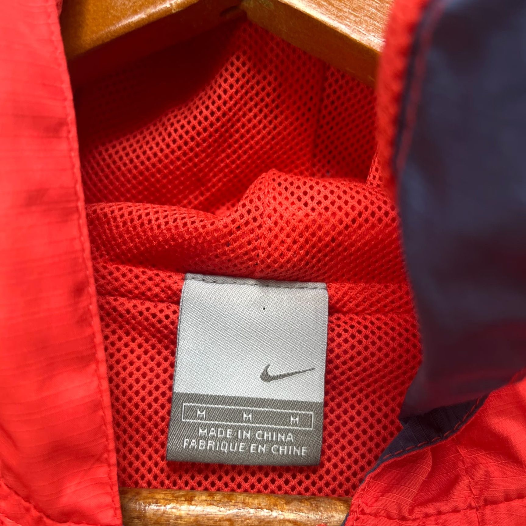 Nike VINTAGE Nike Windbreaker Jacket Swoosh Pink Womens M Size M / US 6-8 / IT 42-44 - 5 Thumbnail