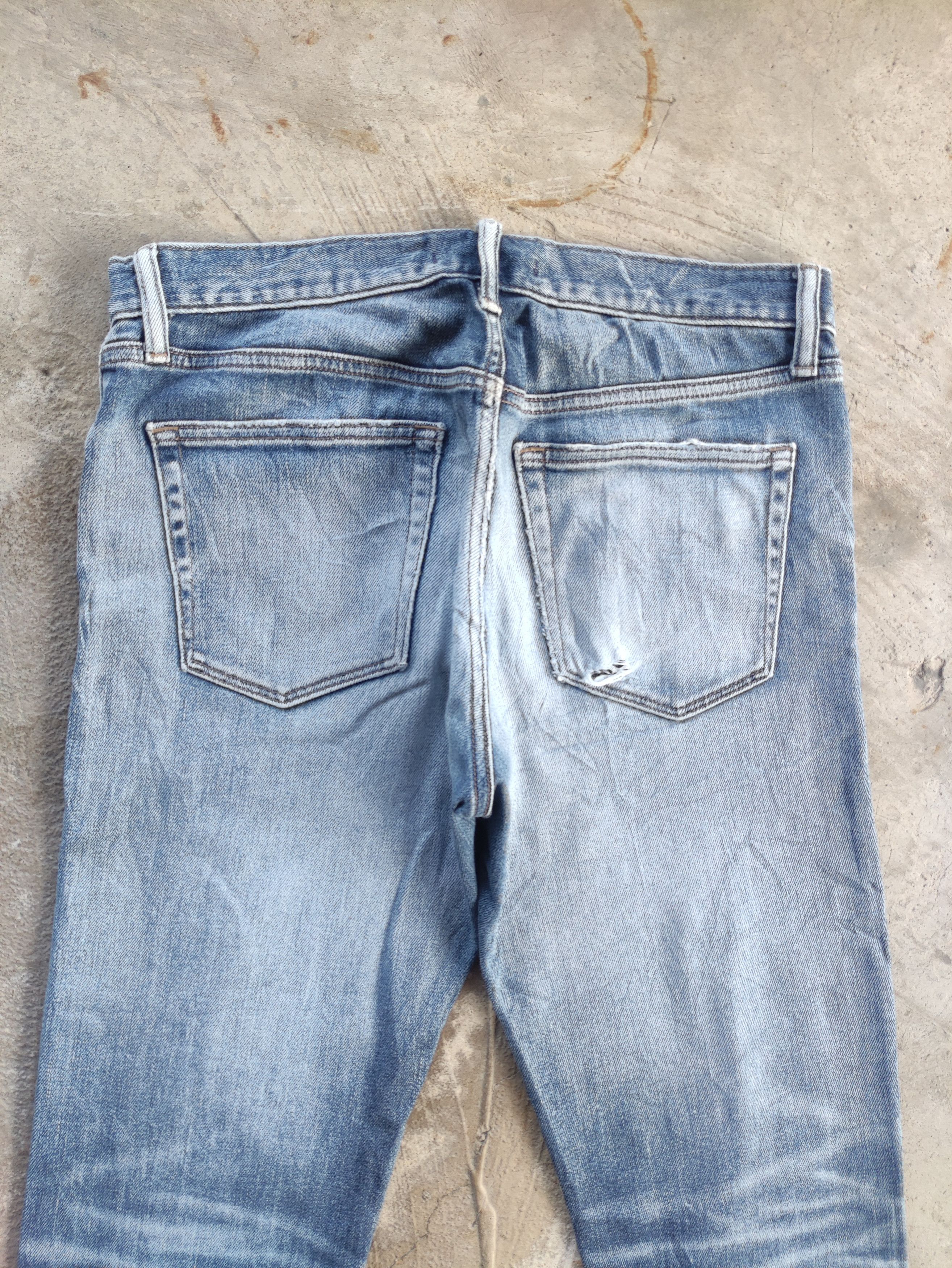 Japanese Brand Vintage Japanese Jean Distressed Faded Denim Pants Size US 34 / EU 50 - 9 Thumbnail