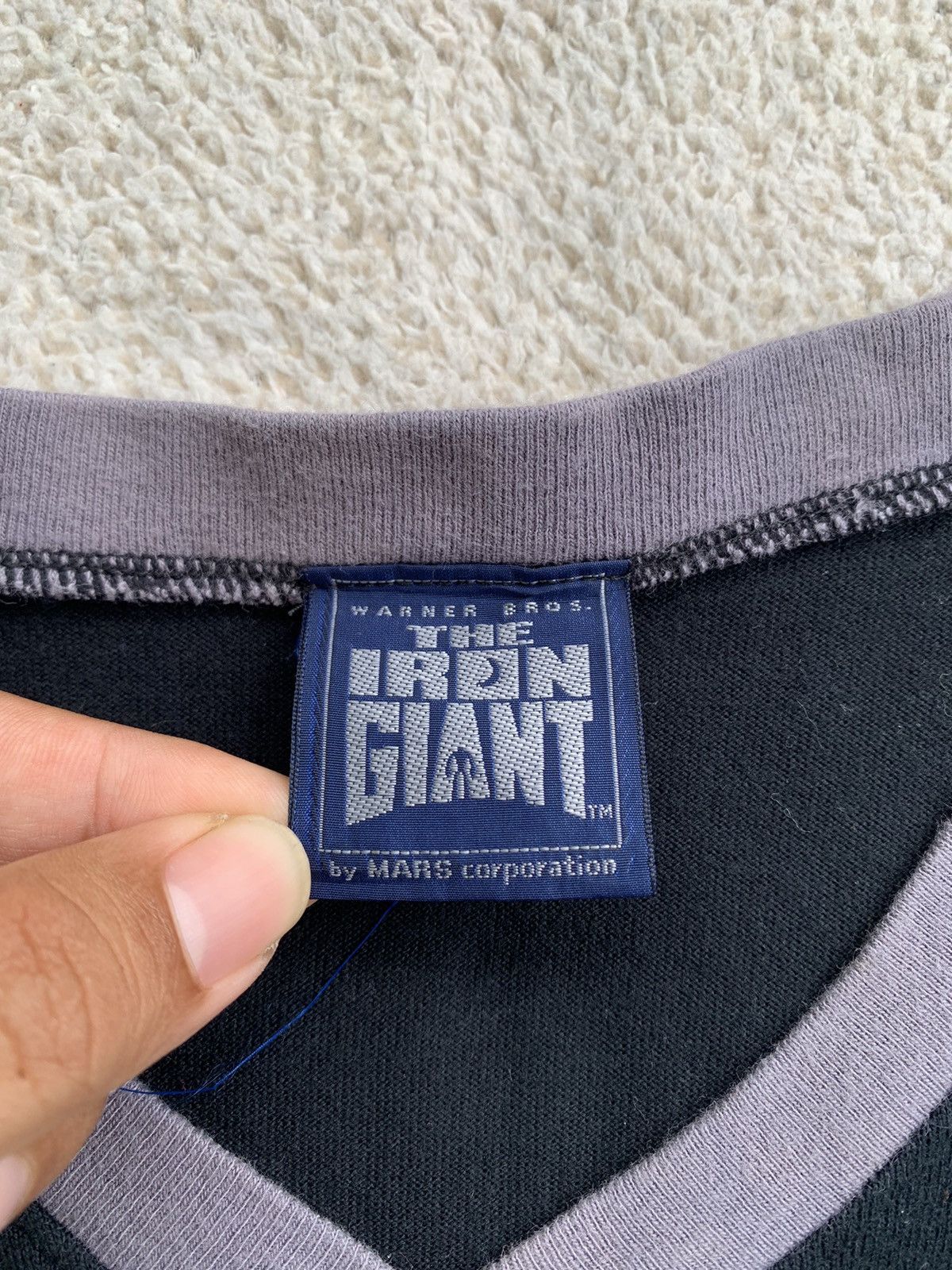 Anime × Cartoon Network × Japanese Brand RARE Vintage 00s The Iron Giant V neck Tshirt Size US L / EU 52-54 / 3 - 6 Thumbnail