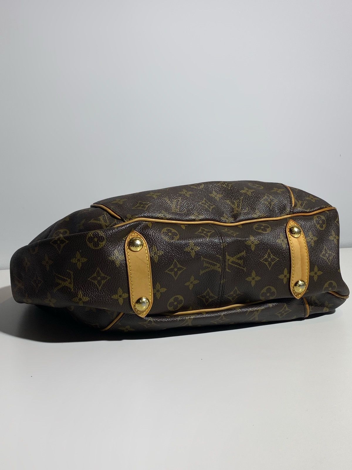 Louis Vuitton Louis Vuitton Galliera Shoulder Bag Tote Monogram Leather Size ONE SIZE - 7 Thumbnail