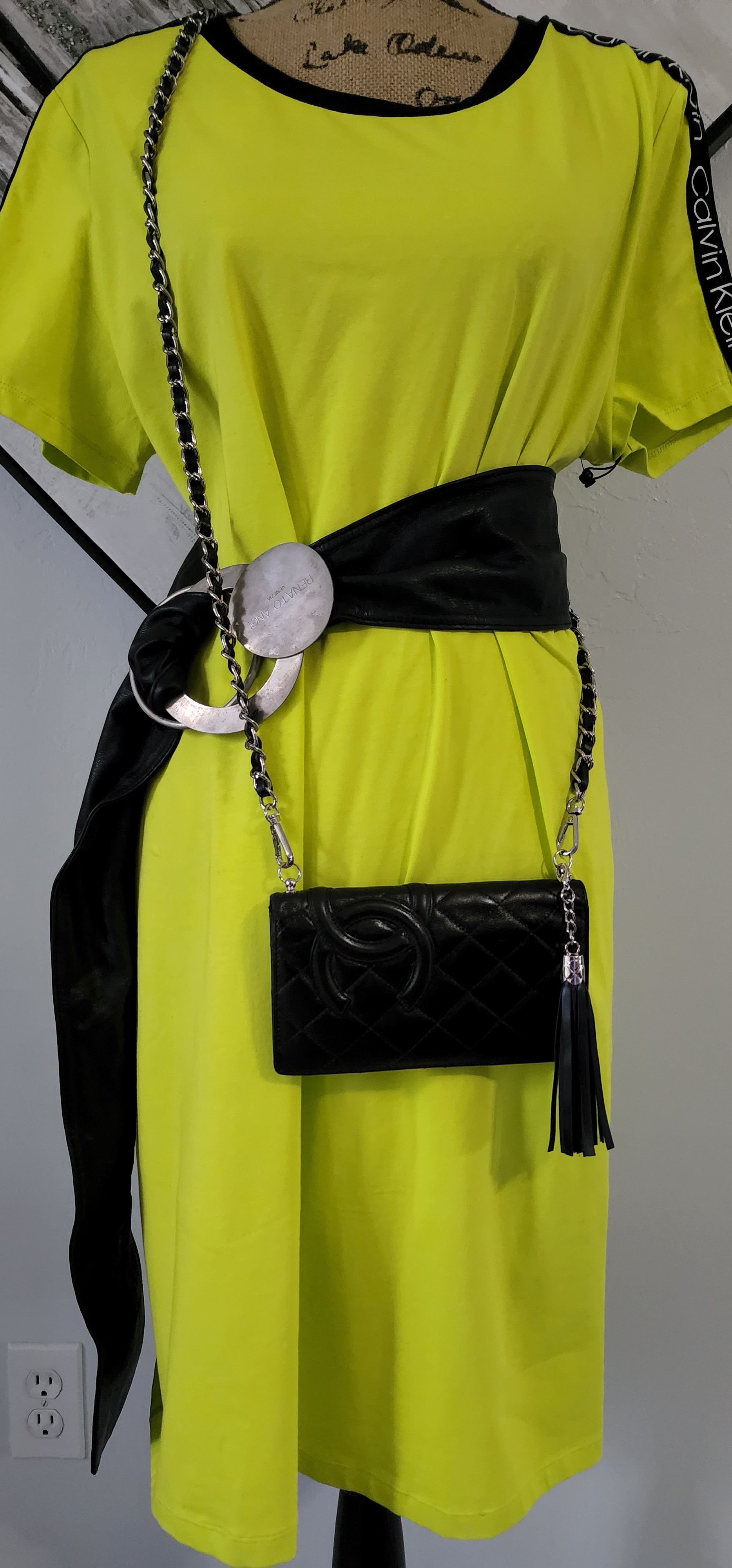 Chanel Modified Cambon Black Leather Wallet on Chain Size ONE SIZE - 2 Thumbnail