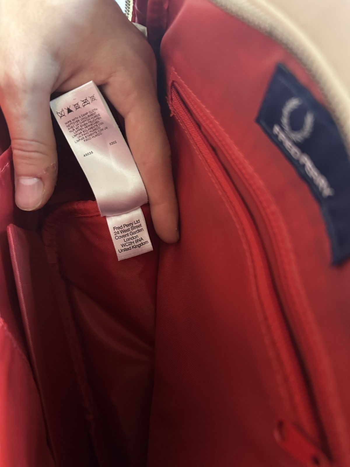 Fred Perry Fred Perry Red White Vintage Bowling Bag Y2K Mod Retro Size ONE SIZE - 7 Thumbnail