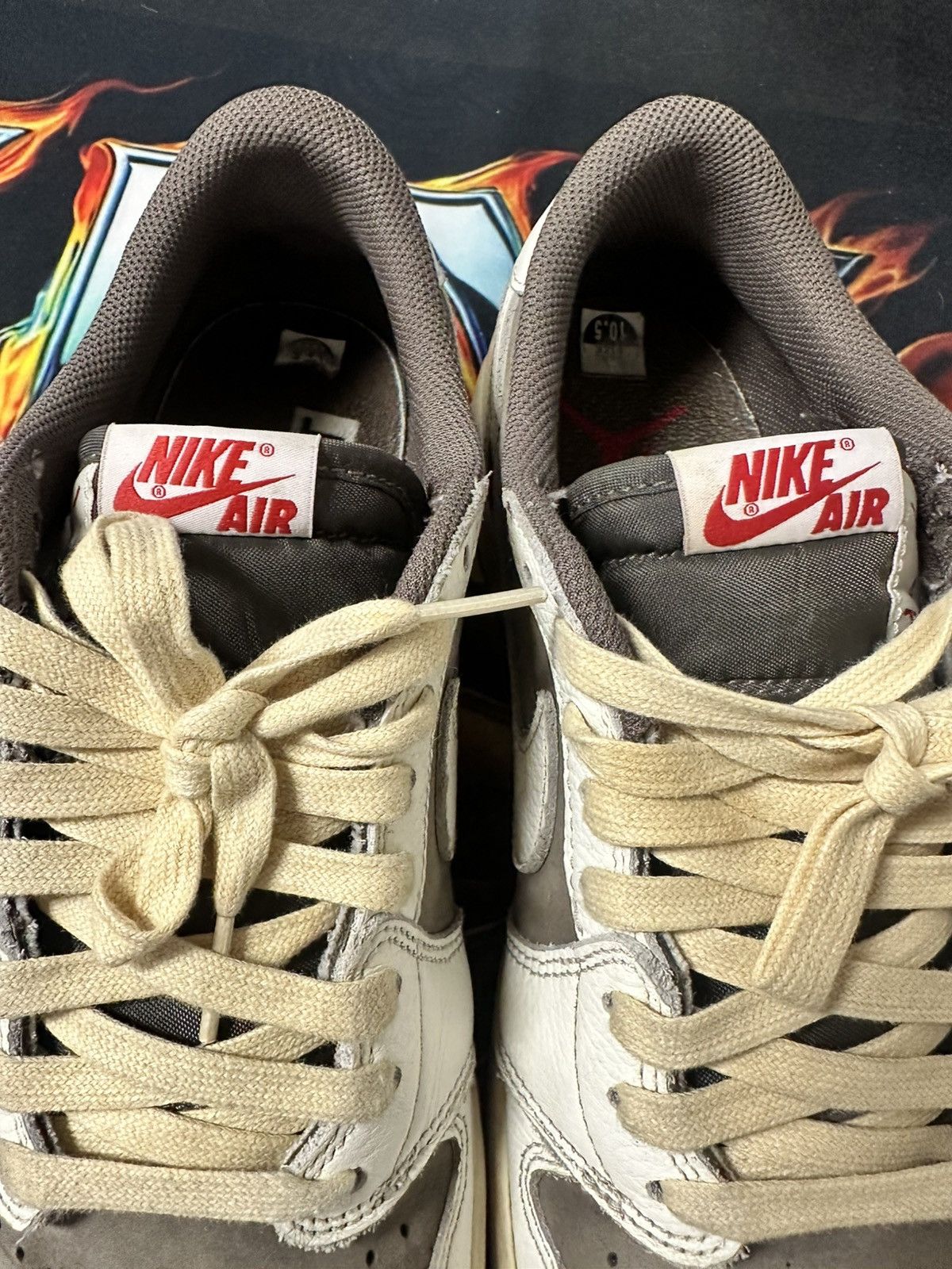 Nike × Travis Scott Travis scott low reverse mocha Size US 10.5 / EU 43-44 - 4 Thumbnail