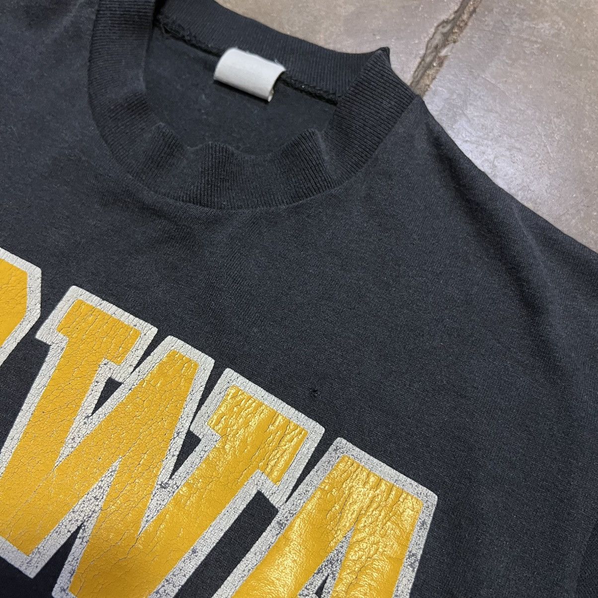 NCAA × Vintage Vintage 80s Iowa Hawkeyes Rose Bowl Football T shirt 1986 Size US S / EU 44-46 / 1 - 4 Thumbnail