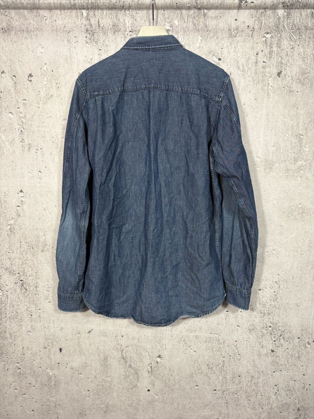 Helmut Lang 1998 Helmut Lang Utility Military Panel Shoulder Denim Shirt Size US S / EU 44-46 / 1 - 2 Thumbnail