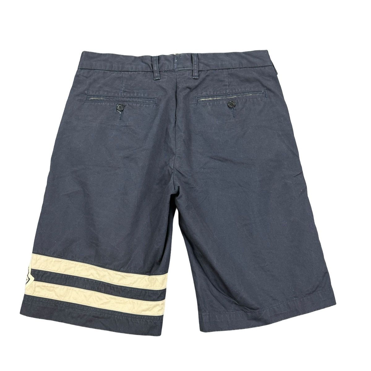 Moncler Moncler Shorts Size US 34 / EU 50 - 3 Thumbnail