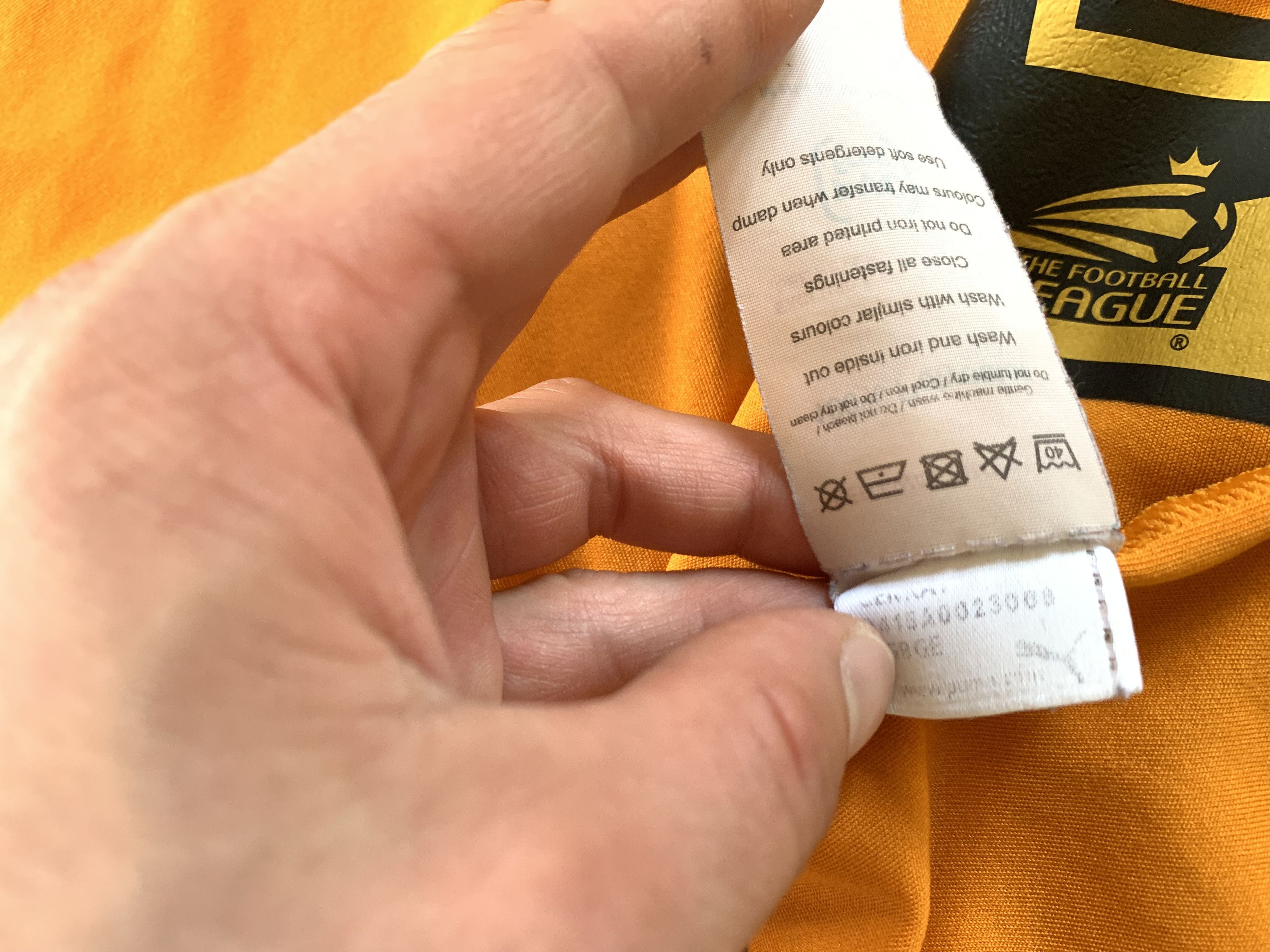Puma Puma Wolves Home Shirt Barclays Premier League 2015-2016 Size US L / EU 52-54 / 3 - 10 Thumbnail