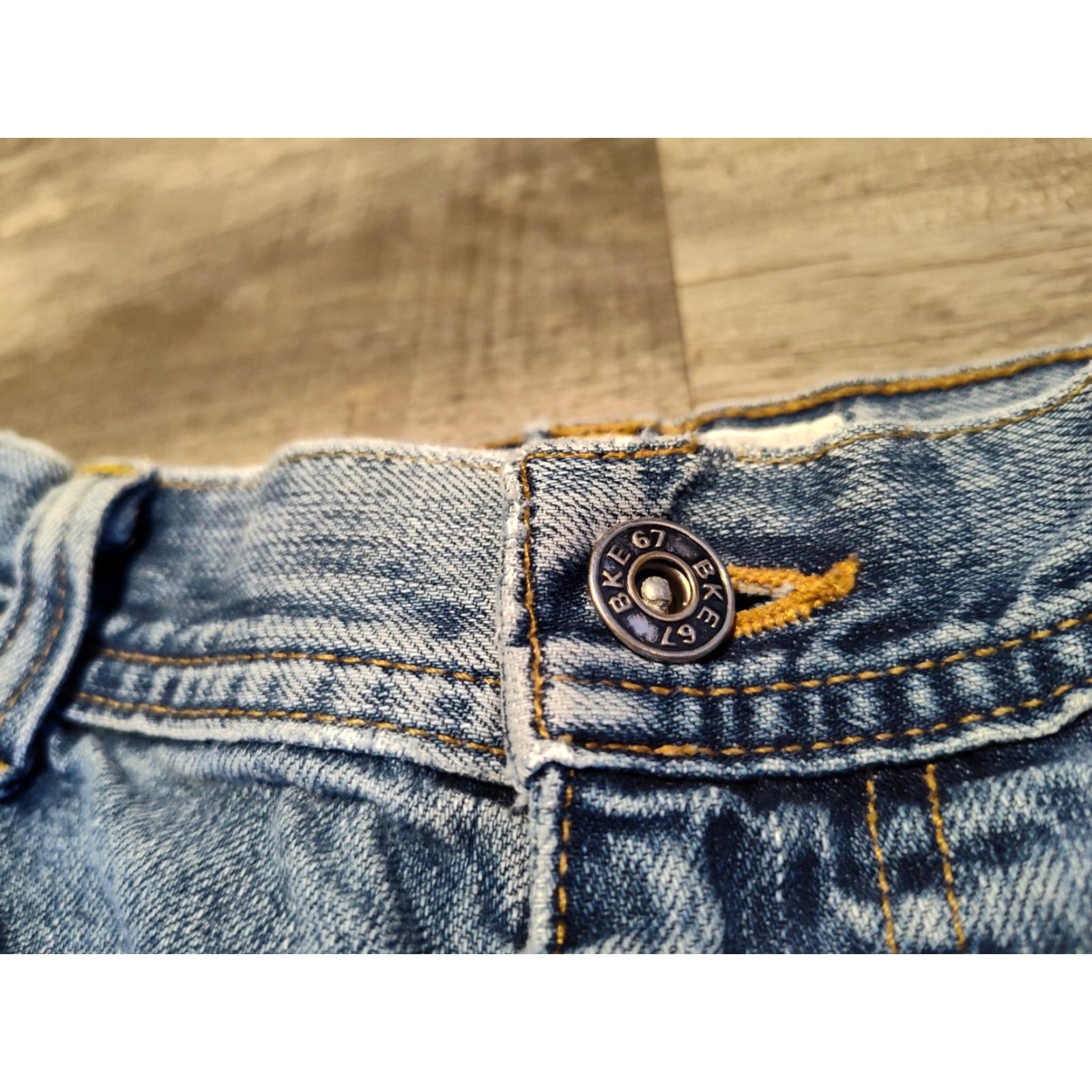 BKE VINTAGE BKE San Antonio Jeans Men Jeans 36x32 USA Made Light Blue 90s Straight Regular Mens Size US 36 / EU 52 - 5 Thumbnail