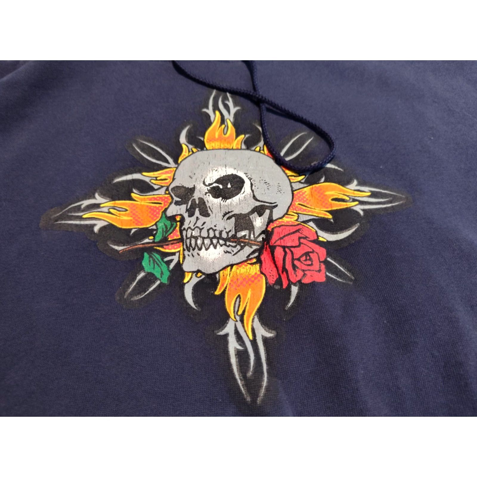 Vintage VINTAGE No Boundaries Mens Hoodie Grunge Skull Flames Rose Blue XL Regular Hoodie Size US XL / EU 56 / 4 - 2 Thumbnail