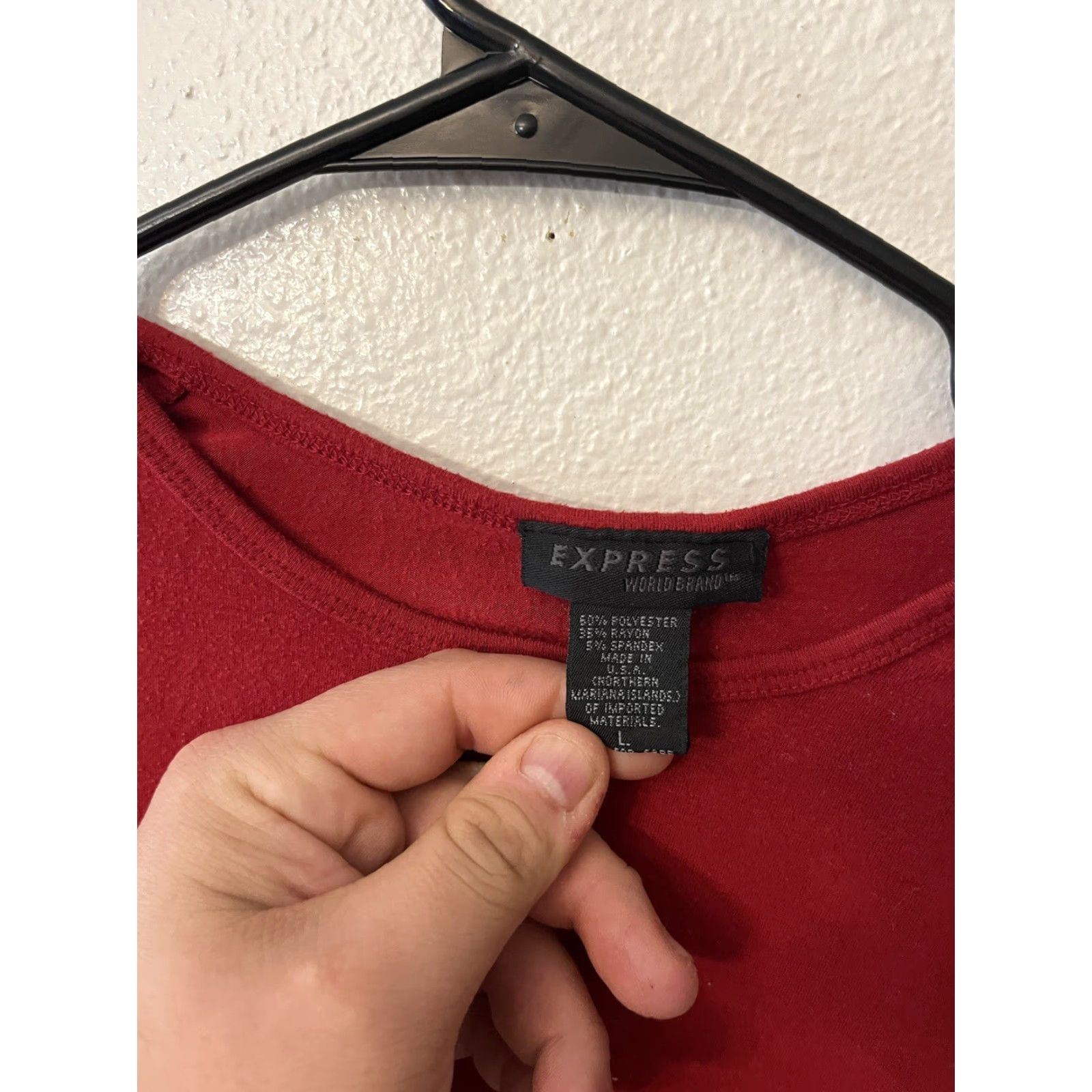 Express VINTAGE Express Red Long Sleeve T-Shirt WOMEN L Size Express 90s 00s Style Shirt Womens Size L / US 10 / IT 46 - 3 Thumbnail