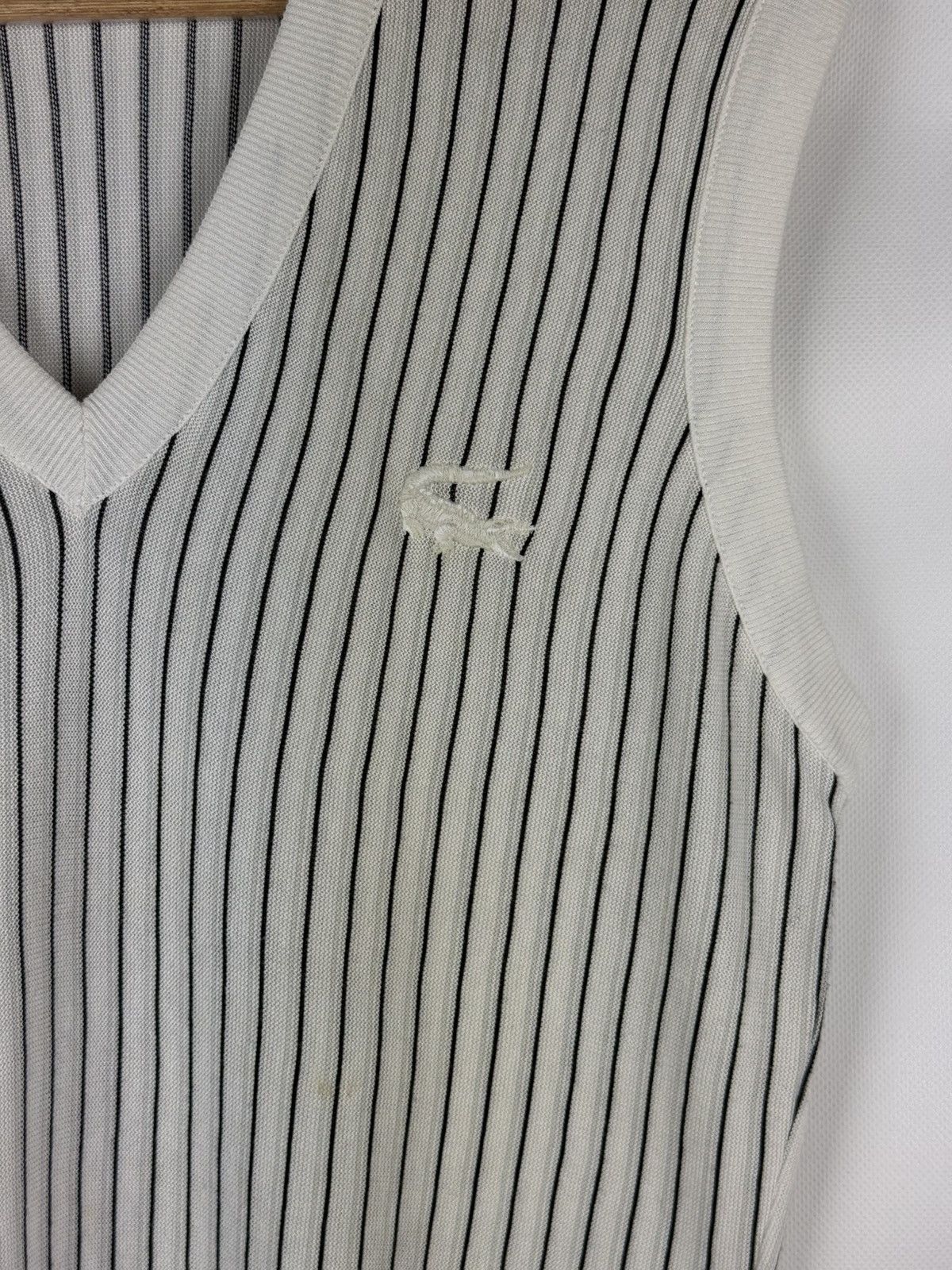 Lacoste Lacoste Limited Edition 75 Anniversary Striped Vest Sweater Size US L / EU 52-54 / 3 - 8 Thumbnail