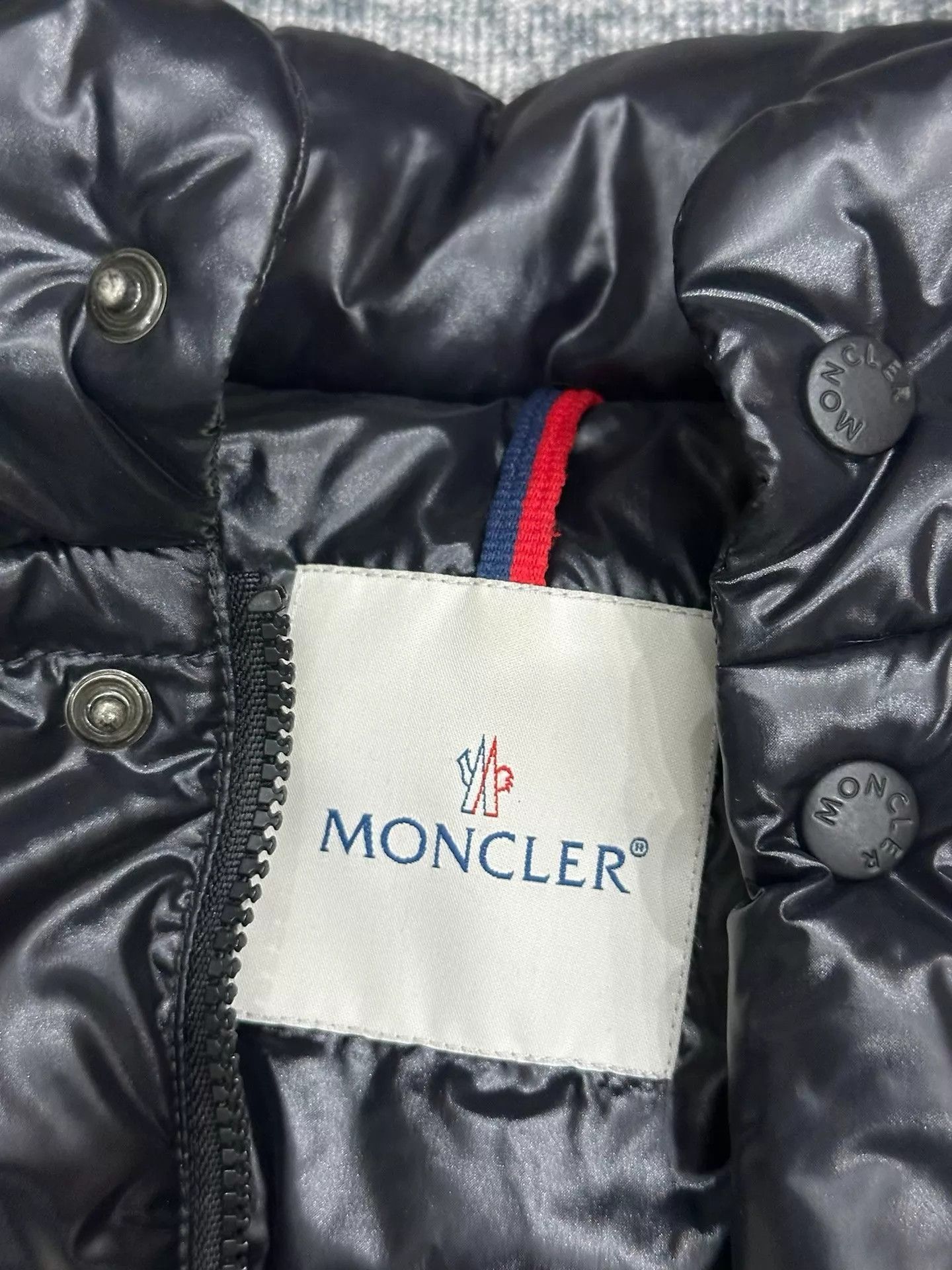 Moncler Moncler Thomas striped glossy black puffer coat M Size XS / US 0-2 / IT 36-38 - 8 Thumbnail