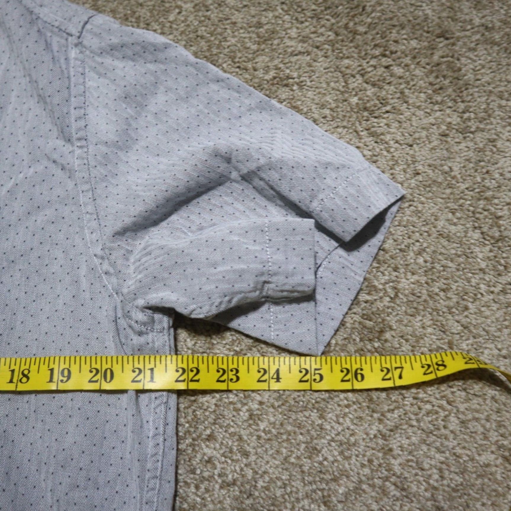 Tommy Hilfiger Tommy Hilfiger Gray Plaid Button-Up Shirt Long Sleeve Casual Adult Large Mens Size US L / EU 52-54 / 3 - 5 Thumbnail