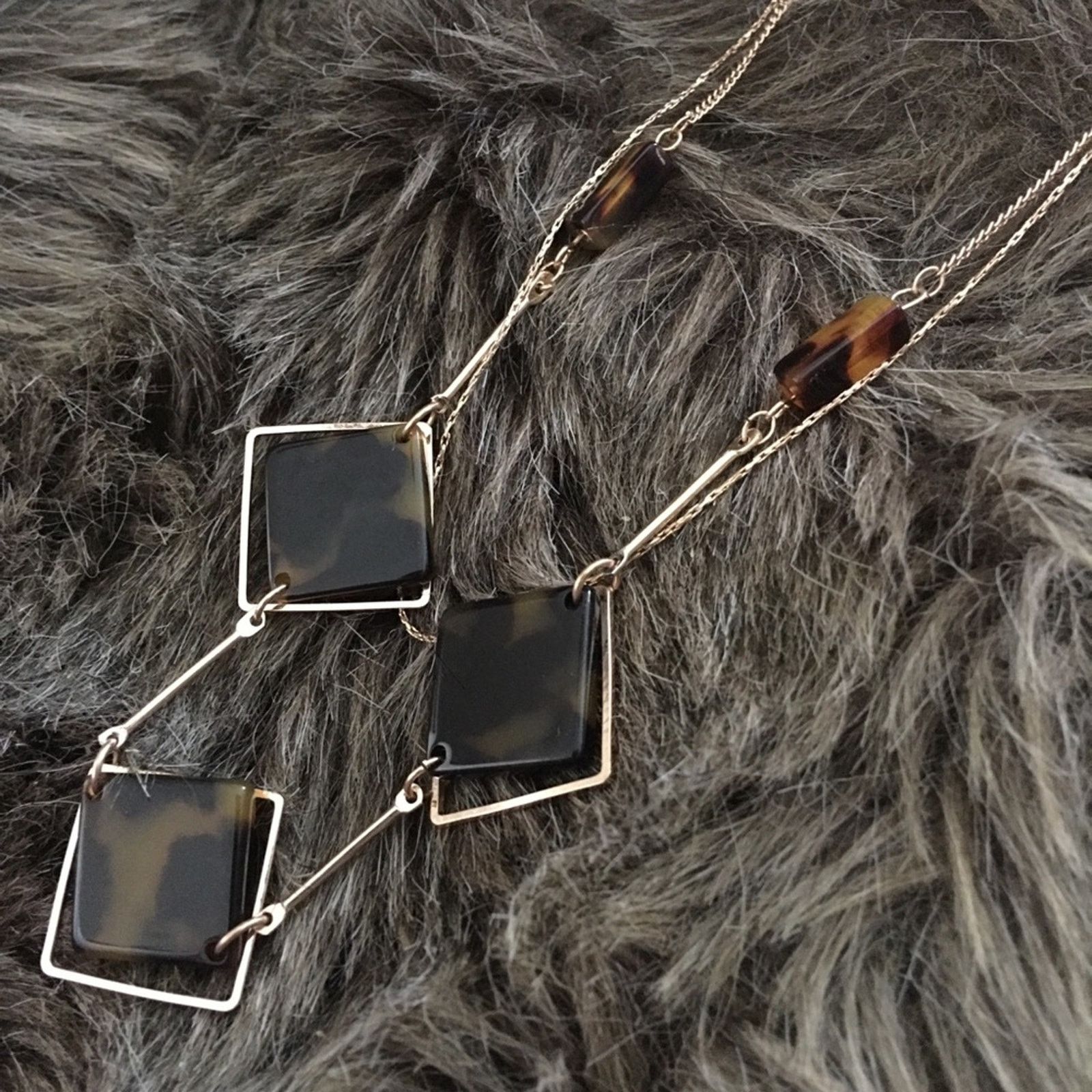 Jewelry Double strand gold tone faux tortoise necklace Size ONE SIZE - 6 Thumbnail