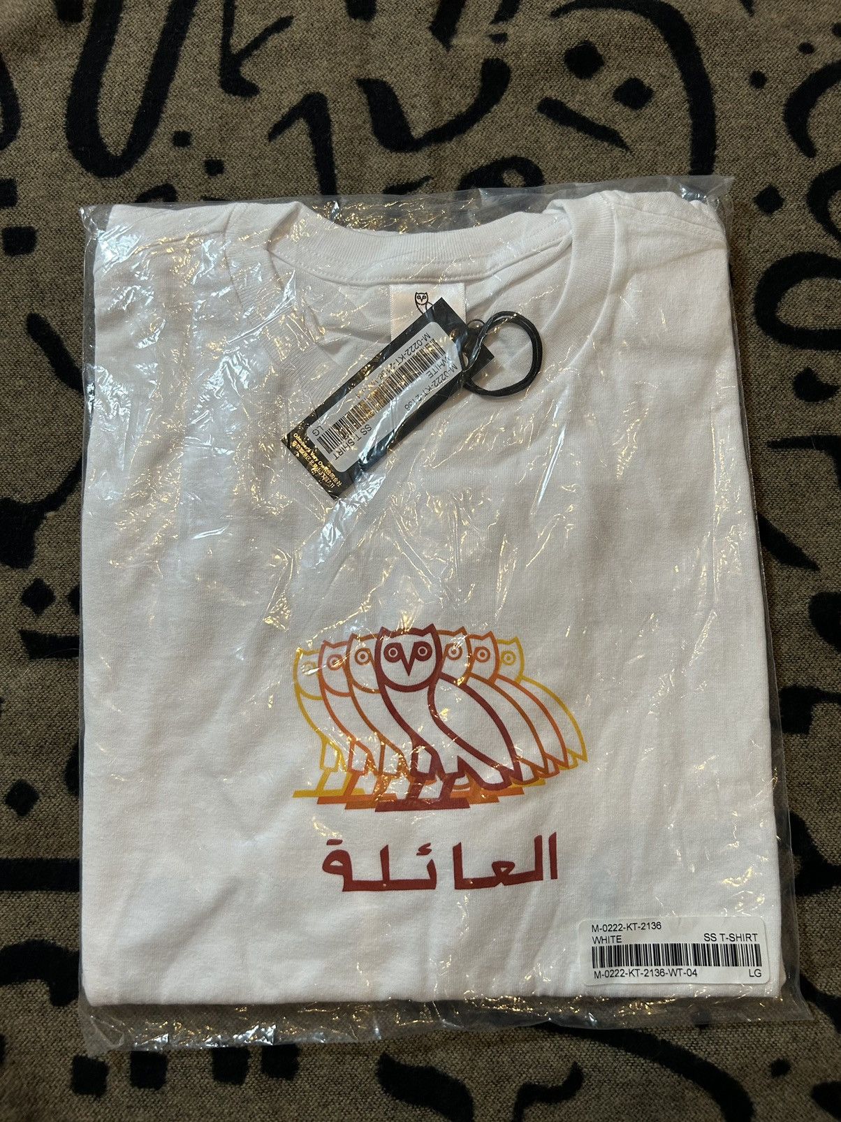 Drake OVO Arabic “The Family” Echo Tshirt Size US L / EU 52-54 / 3 - 1 Thumbnail