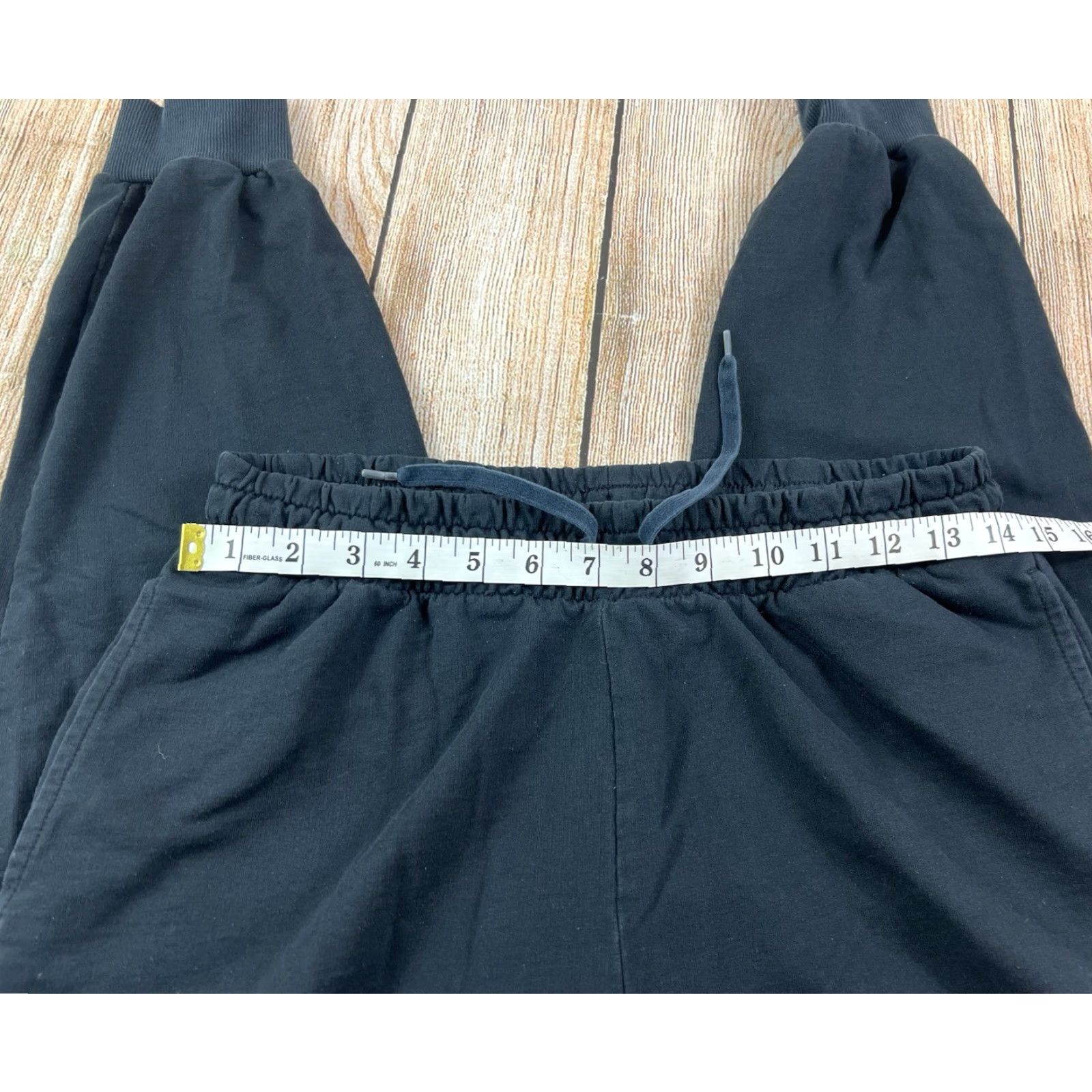 Gymshark Mens GymShark Joggers Sweatpants Black Tapered Fit Size Medium Pants Size US 31 - 6 Thumbnail