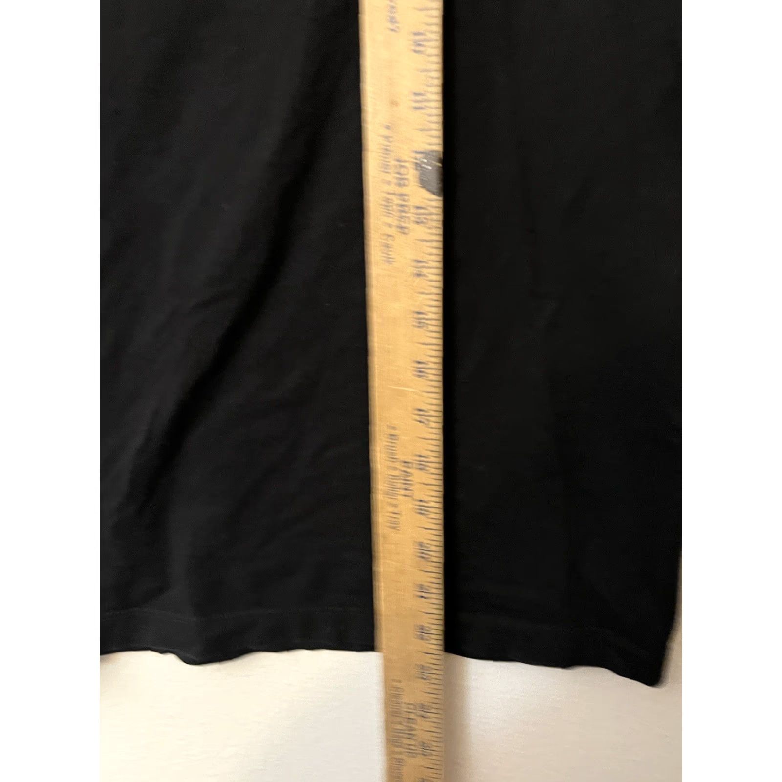 Calvin Klein Calvin Klein T-Shirt Cropped Short Sleeve Boxy Fit Black Size L Womens Size L / US 10 / IT 46 - 4 Thumbnail