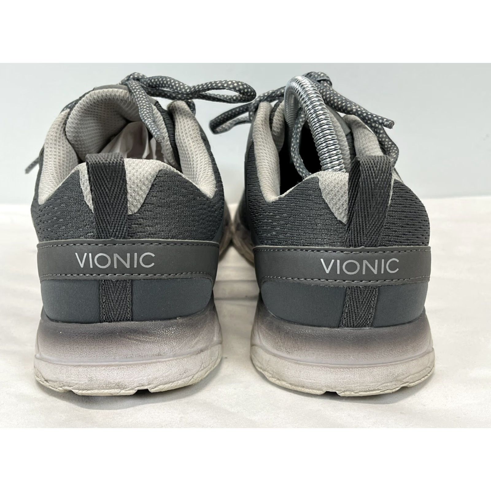 Vionic Vionic Womens 335 Miles Walking Shoes Gray Low Top Lace Up 9.5 GUC Gray Shoes Sneaker Walking Womens 9.5 Gray Size L / US 10 / IT 46 - 3 Thumbnail
