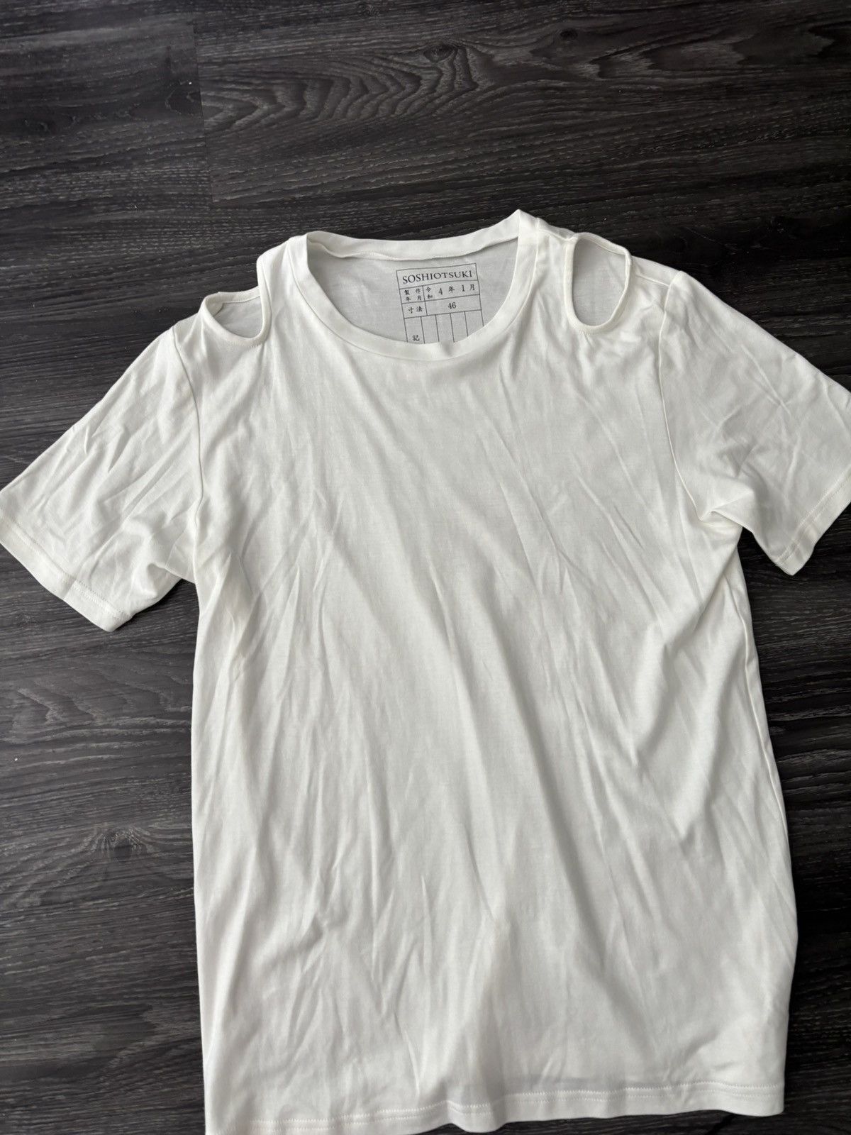 SOSHIOTSUKI Soshiotsuki SS22 Cut Out Shirt Size US M / EU 48-50 / 2 - 6 Thumbnail