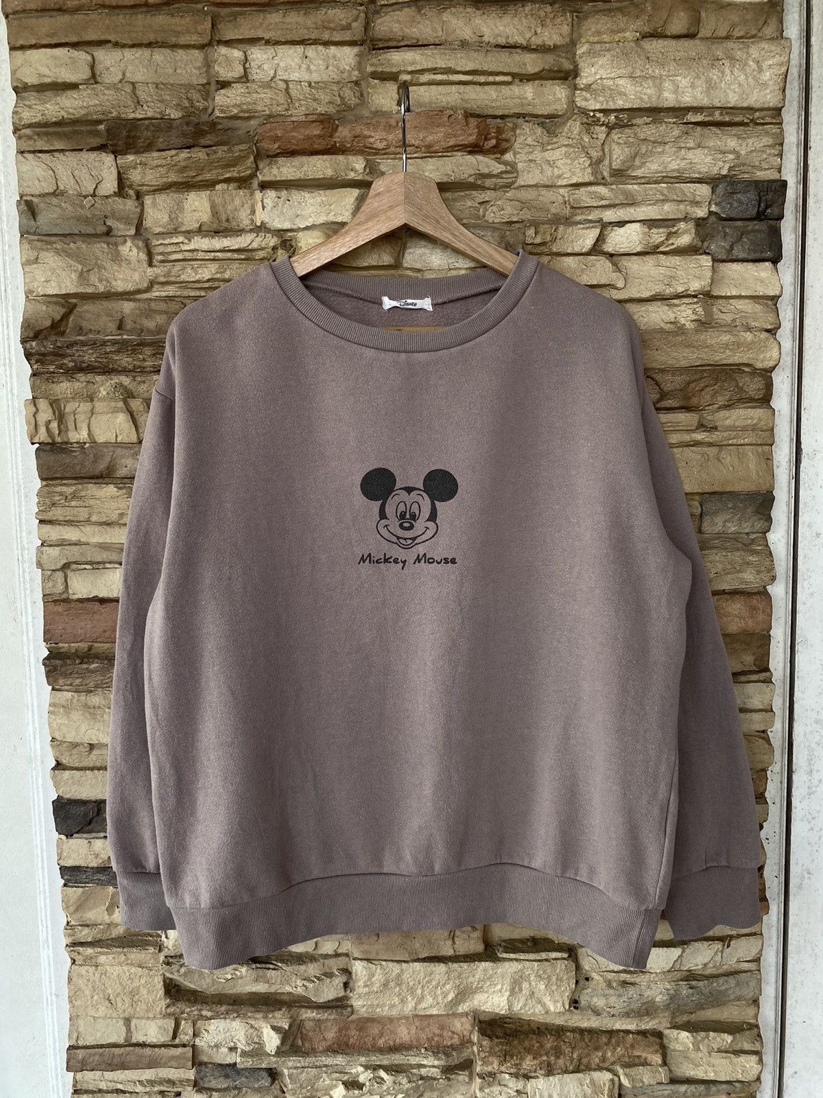 Vintage Vintage Disney Mickey Mouse Center Print Sweatshirt Size US M / EU 48-50 / 2 - 1 Thumbnail