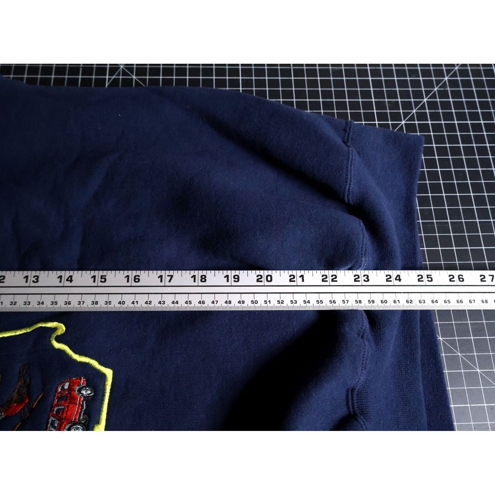 Jerzees VINTAGE Jerzees Sweatshirt Michigan Map Embroidered Blue Heavyweight Crew Neck Adult Large Mens Size US L / EU 52-54 / 3 - 6 Thumbnail